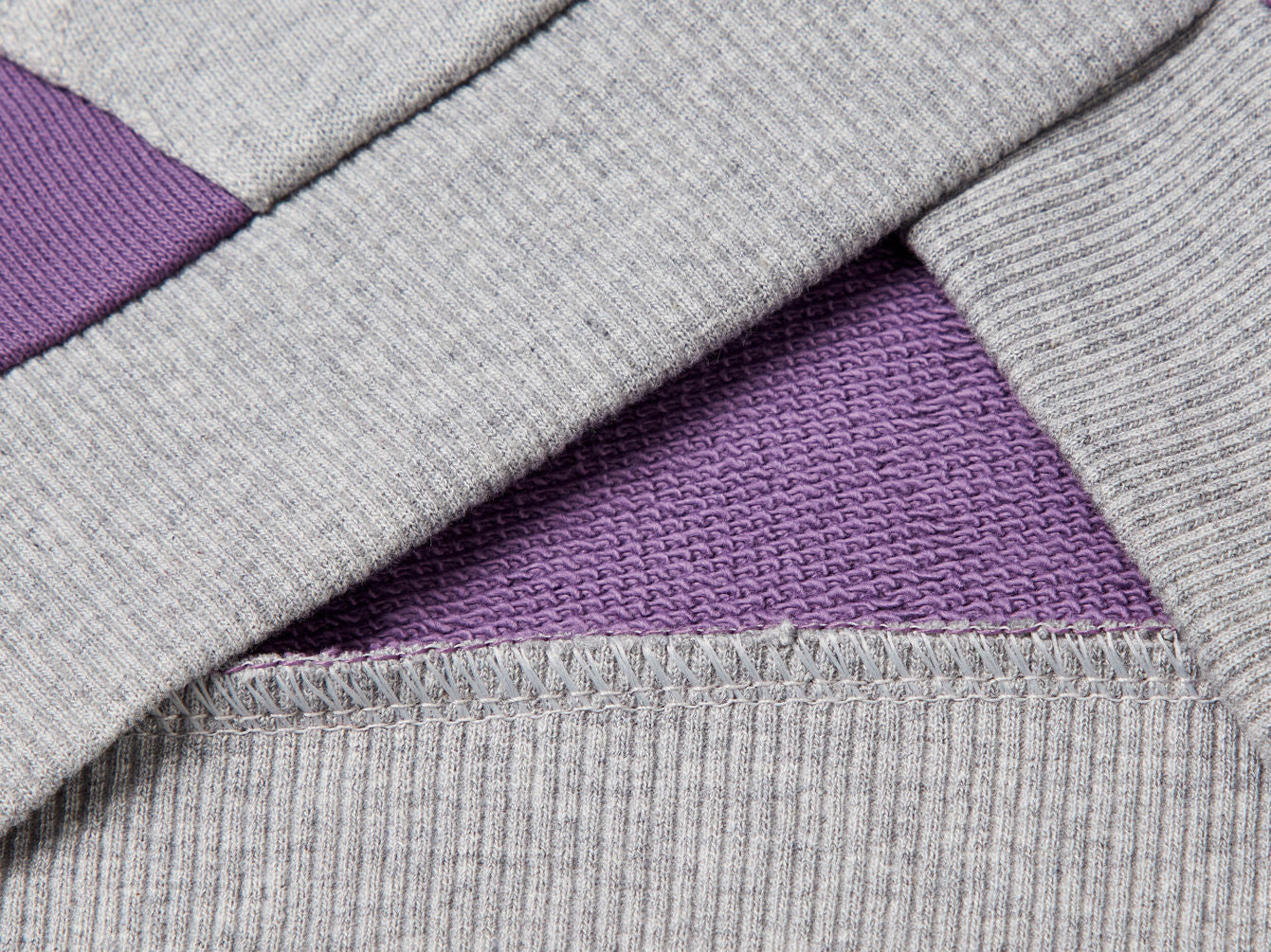 Benetton_Purple_Cotton Tracksuit with Logo_G503X-GF010S_903_04