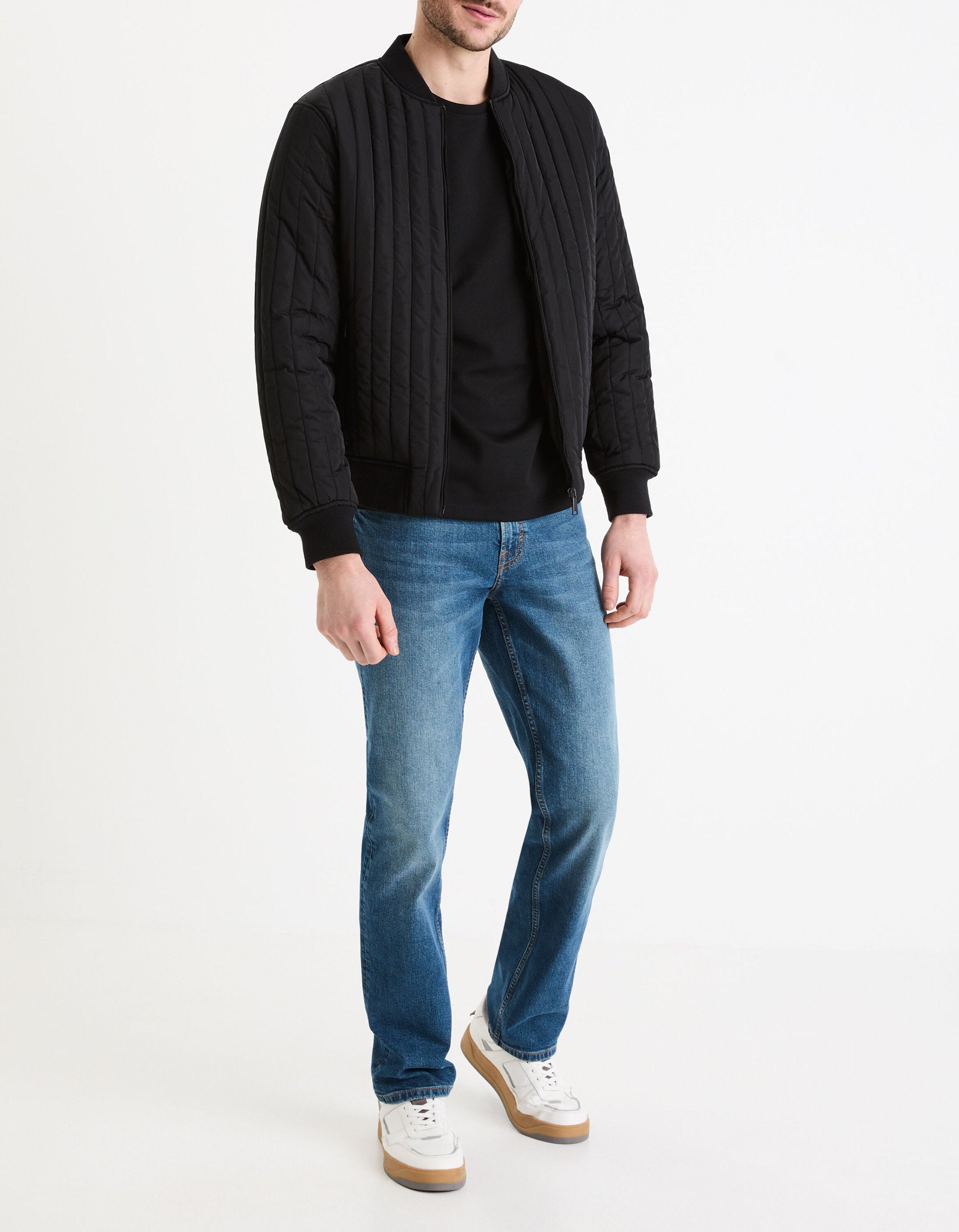 Celio_Straight Crew Neck Cotton Blend T-Shirt - Black_GETEBOUDE_BLACK_02