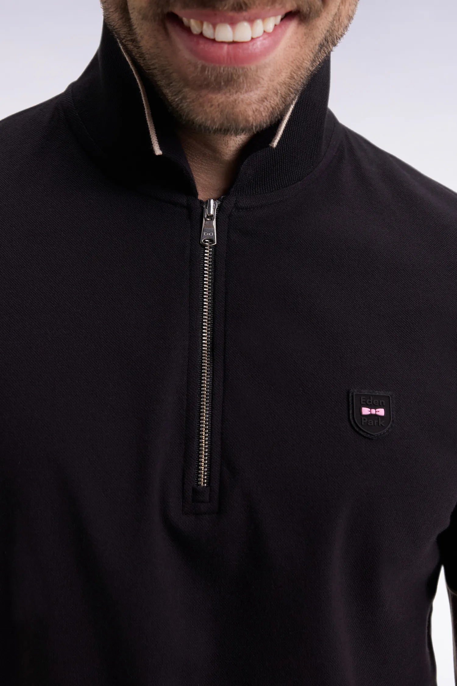 Eden Park_0_Short-Sleeved Polo Shirt in Black Stretch Cotton PiquŽ with Zip Slim Fit_H25MAIPC0026_NO_03