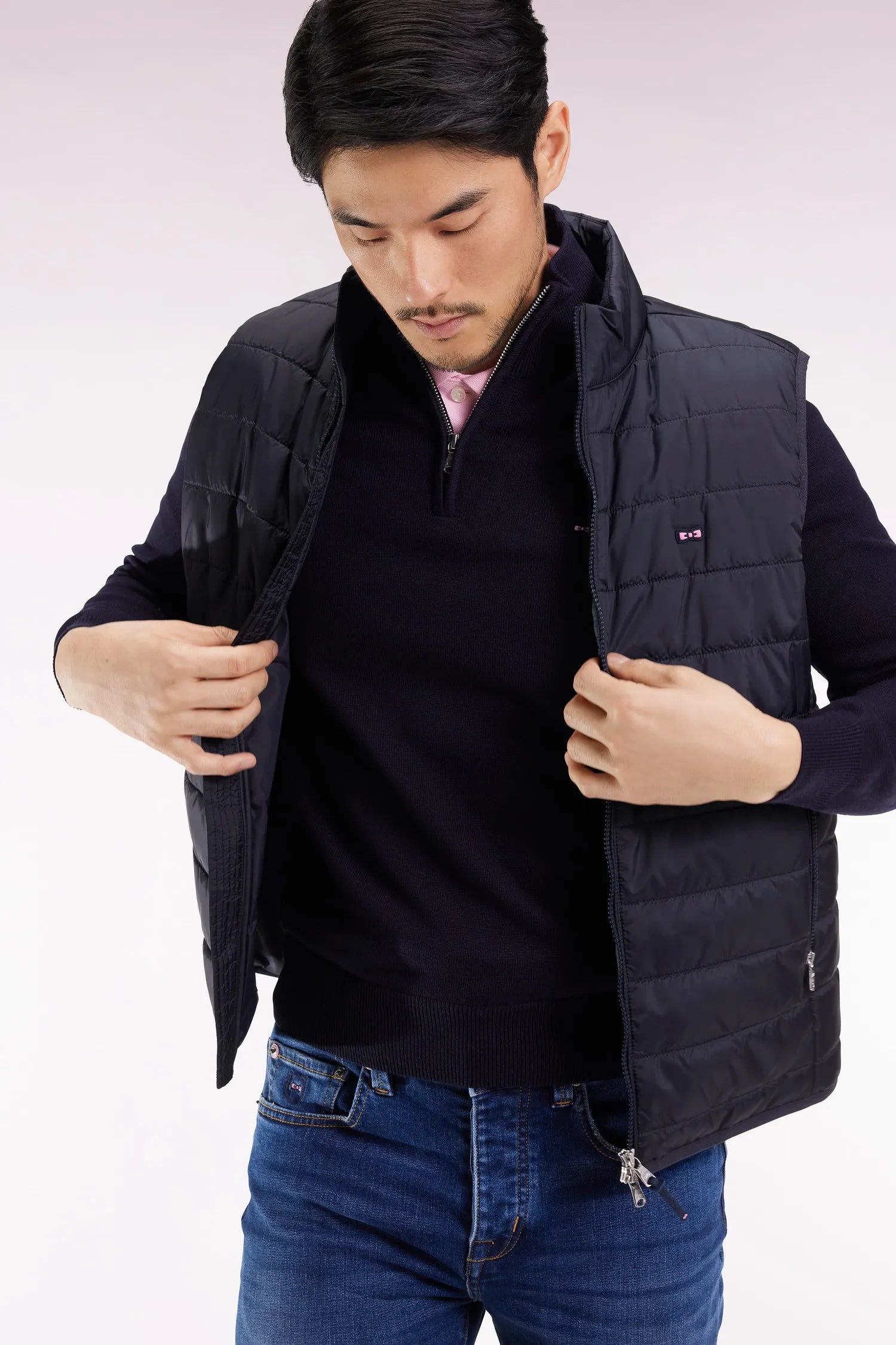 Eden Park_0_Sleeveless Down Jacket in Navy Quilted Nylon_H25PAMDS0001_BLF_03