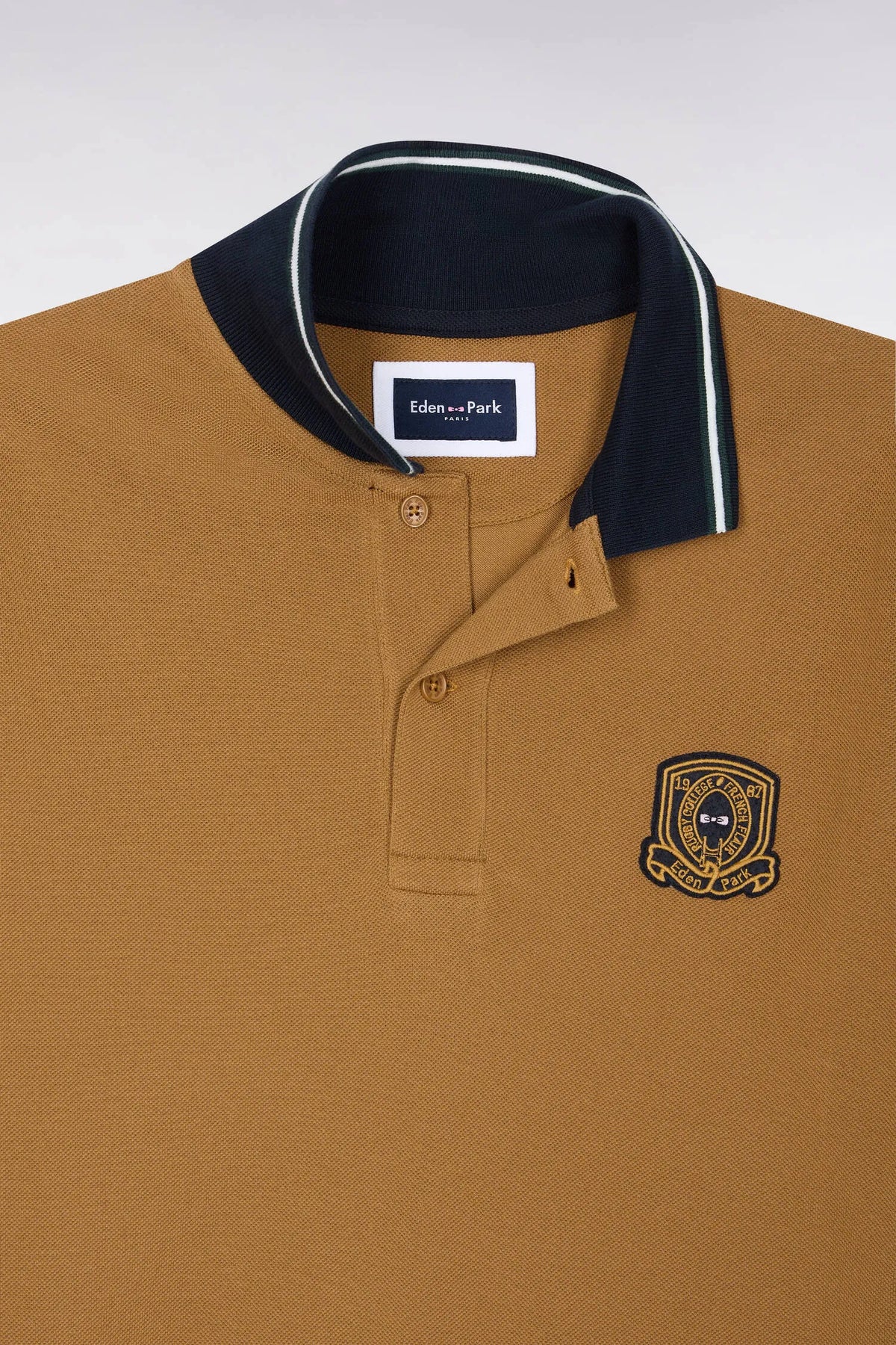 Eden Park Men Short-Sleeved Polo Shirt in Camel Combed Cotton PiquŽ with Straight-Cut Patch SKU: H26MAIPC0035_MAM40 Image 05