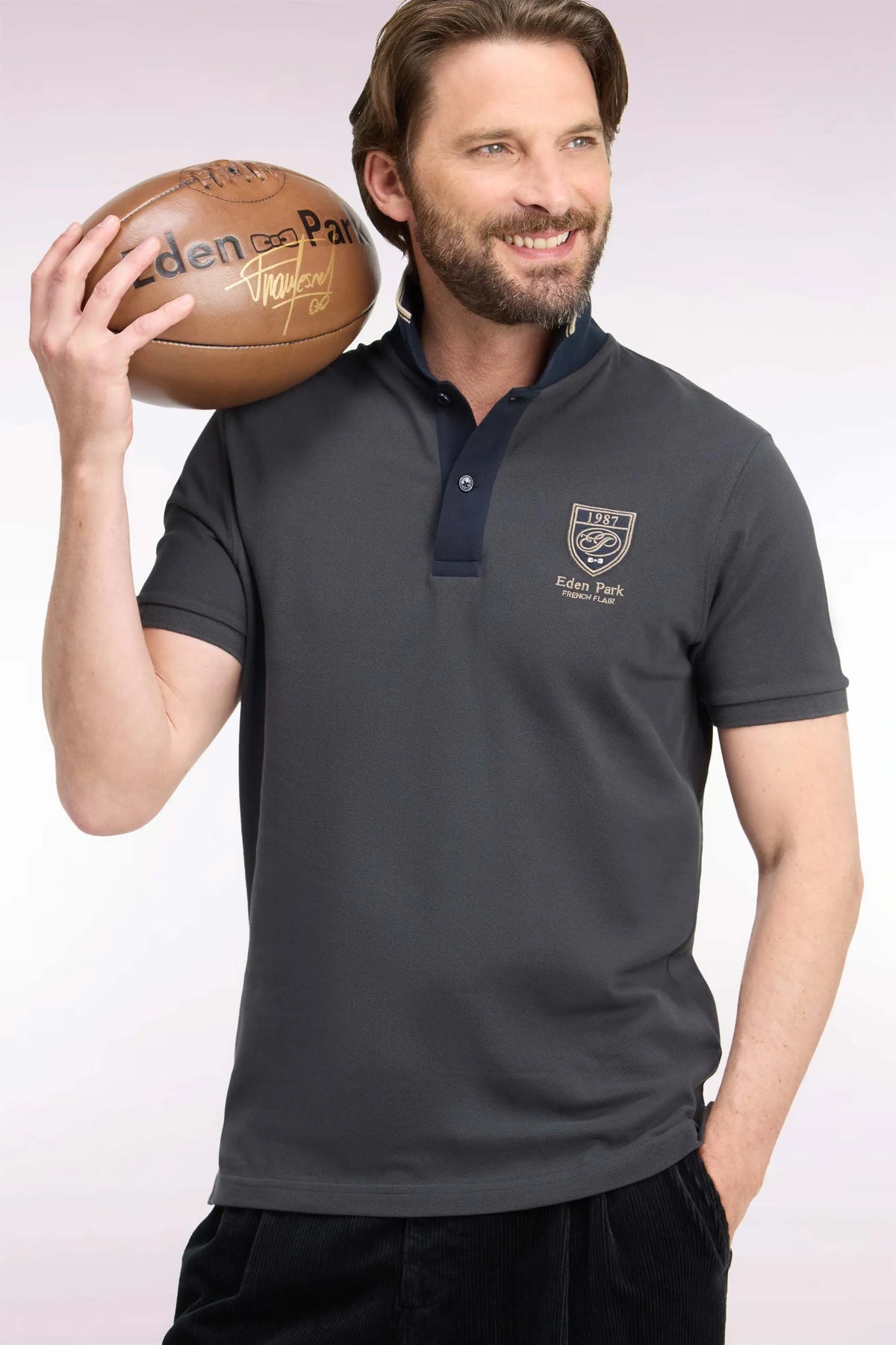 Eden Park Men Short-Sleeved Polo Shirt in Dark Grey Cotton with Straight-Cut Patch SKU: H26MAIPC0037_GRF1 Image 03