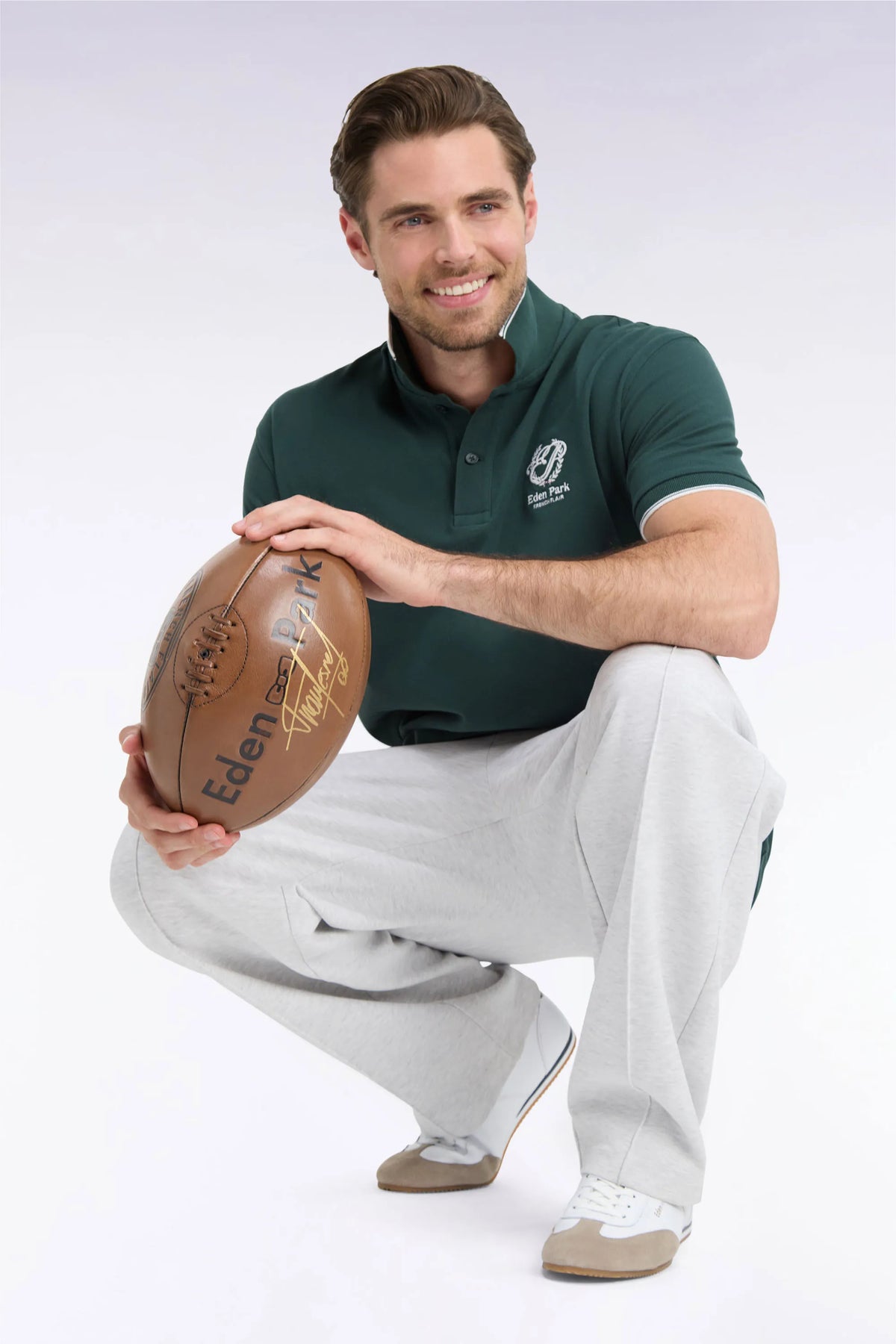 Eden Park Men Short-Sleeved Polo Shirt in Green Cotton with Straight-Cut Patch SKU: H26MAIPC0037_KAF9 Image 03