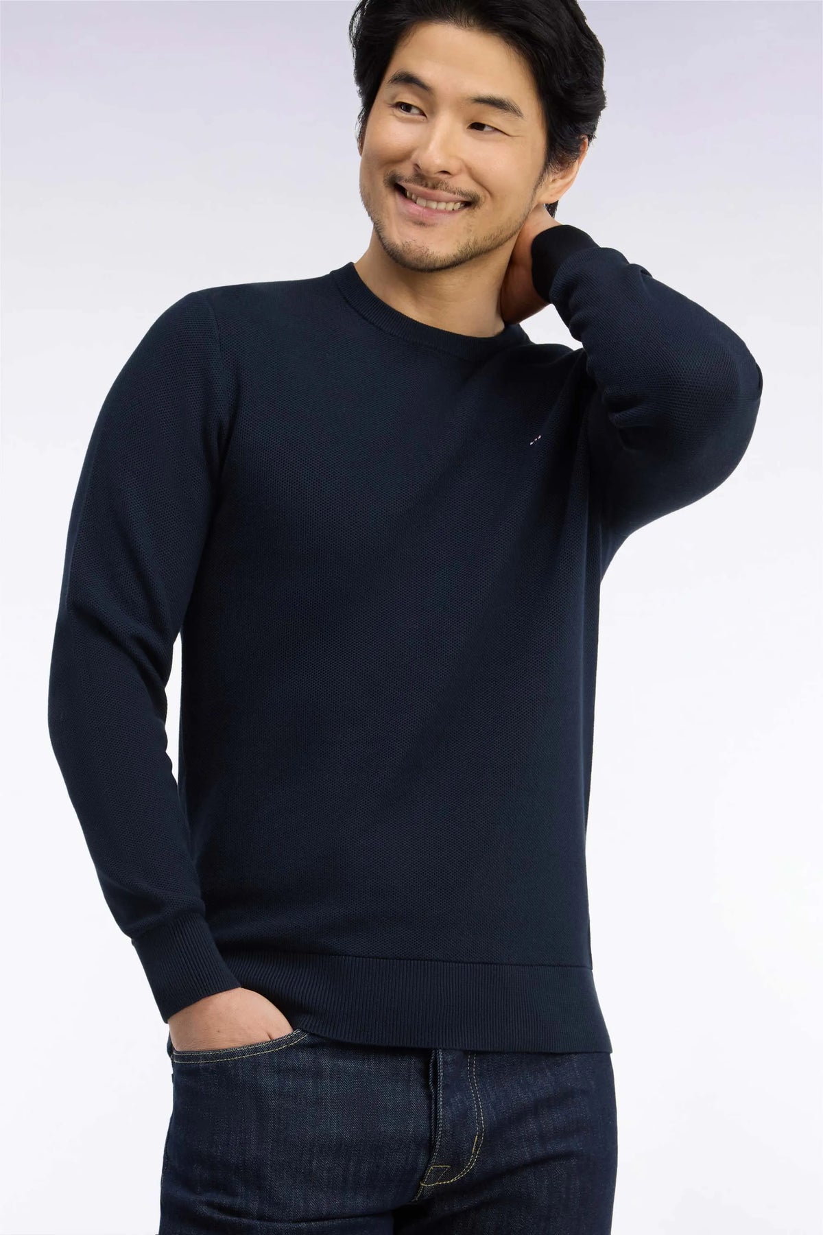 Eden Park 0 Men Round-Neck Sweater in Navy Cotton with a Straight Cut SKU: H26MAIPU0005_BLF Image 03