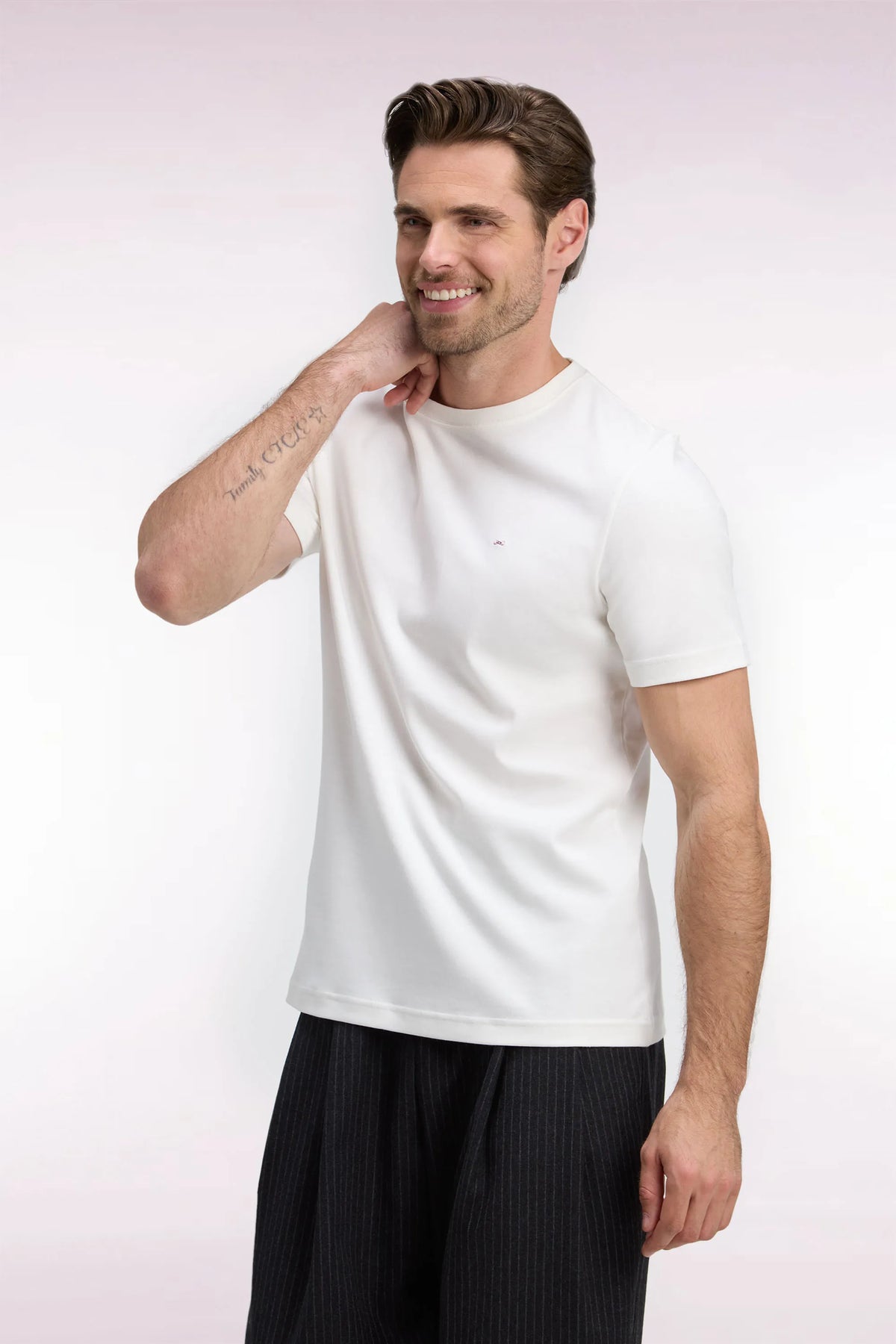 Eden Park Men Short-Sleeved Straight-Cut Ecru Cotton T-Shirt SKU: H26MAITC0009_BEC15 Image 03