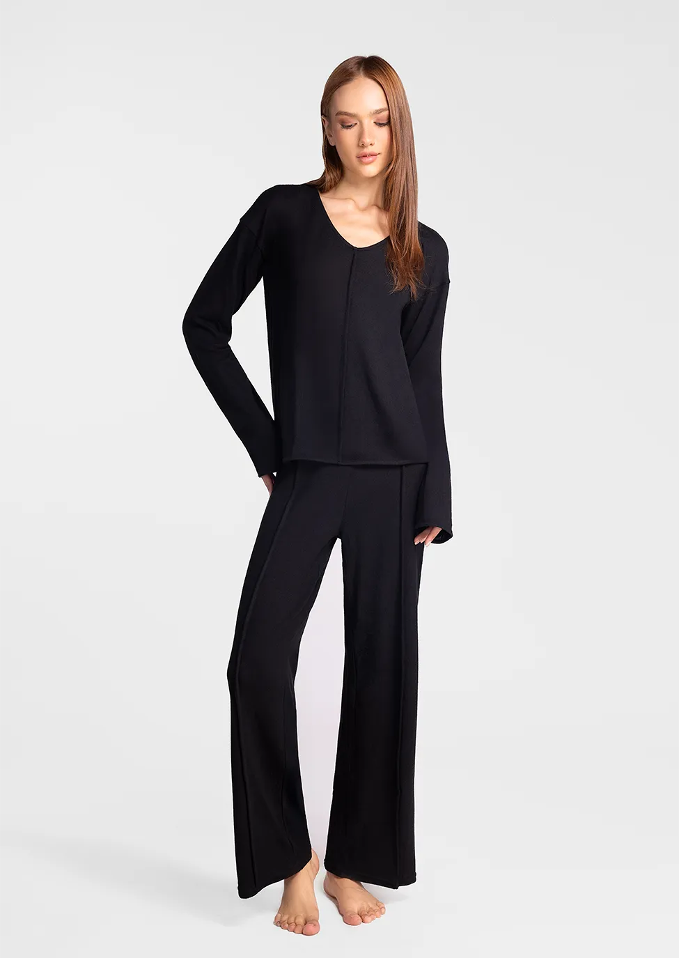 Marie France_Black_Cuddle Top_HWCUDDLETOP_Black_02