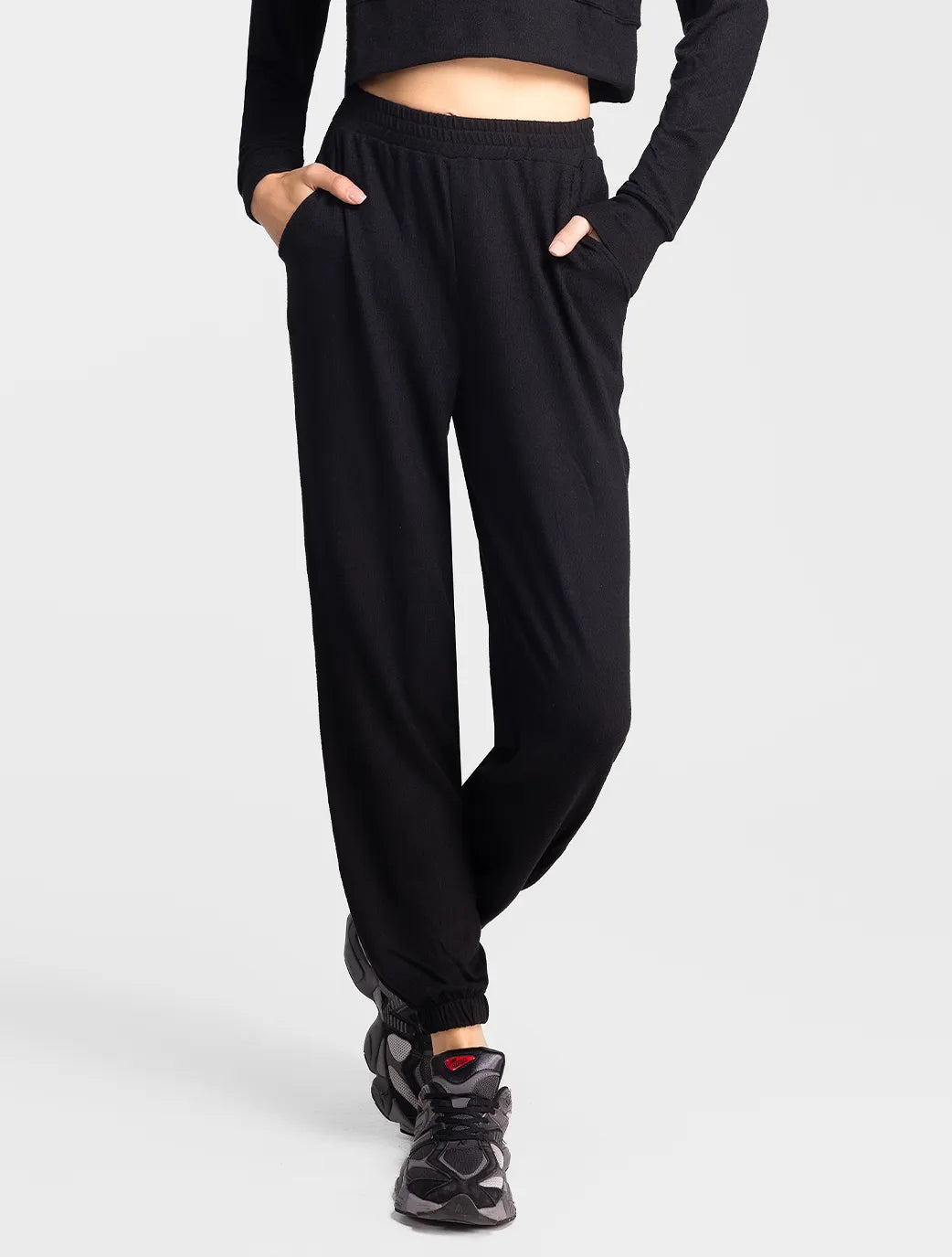 Marie France_Black_Homy Pant_HWHOMYPANT_Black_01