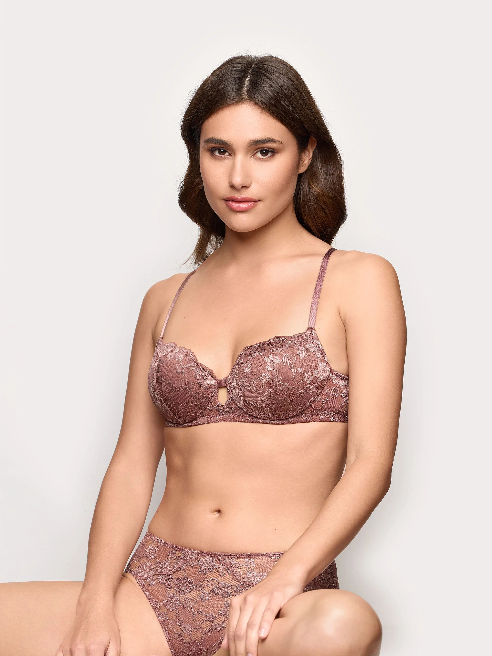 Yamamay_Dark Mauve_Balcony Bra in Different Cup Sizes - Primula Color_IBAD191002_063_01