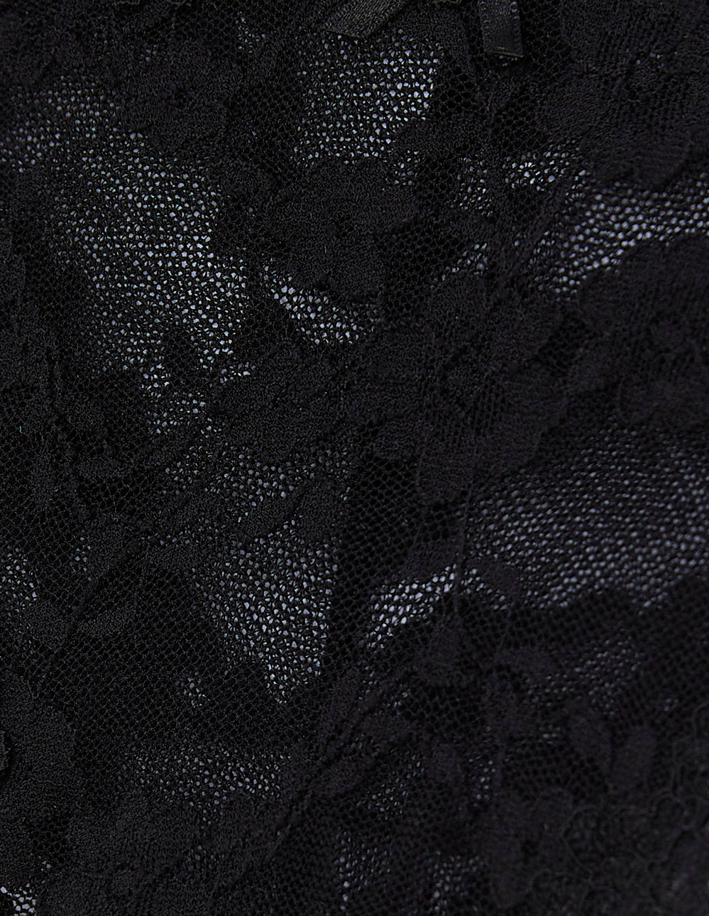 Yamamay_Fancy Lace Brazilian Briefs in Stretch Lace with Recycled Fibers_IBND181018_072_06