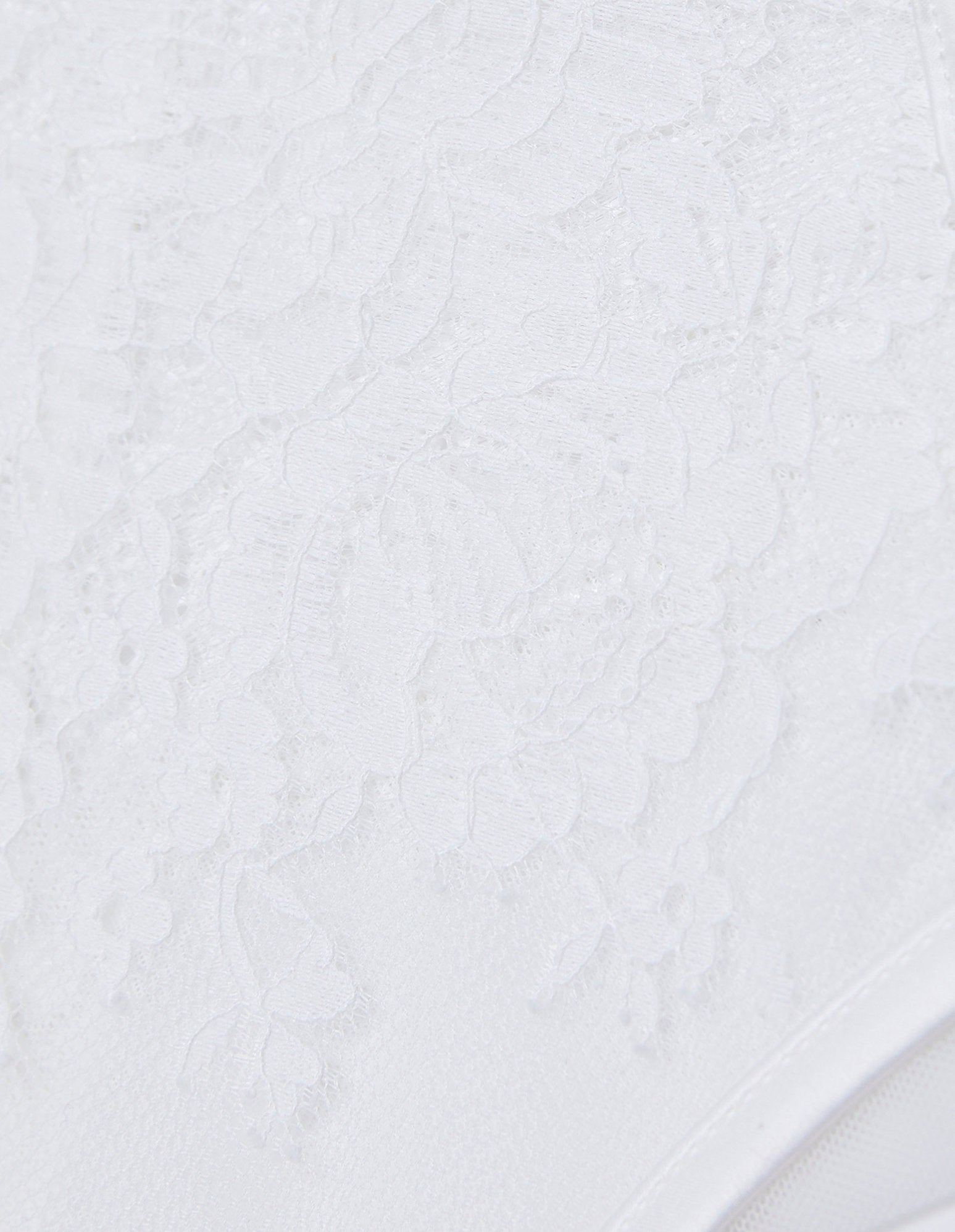 Yamamay_Jasmine Brazilian Briefs with Satin Inserts_IBND181026_096_05