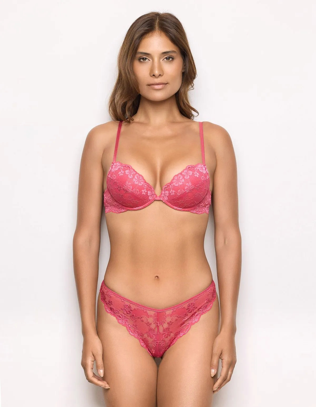 Yamamay_Fuchsia_Brazilian Lace Panties in Mauve Pink Ð Primula Color_IBND183004_040_02