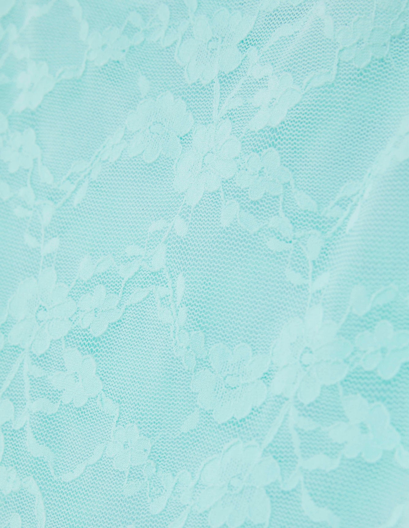 Yamamay_Fancy Lace Short Top in Stretch Lace with Square Neckline and Thin Straps_ICRD181008_001_05