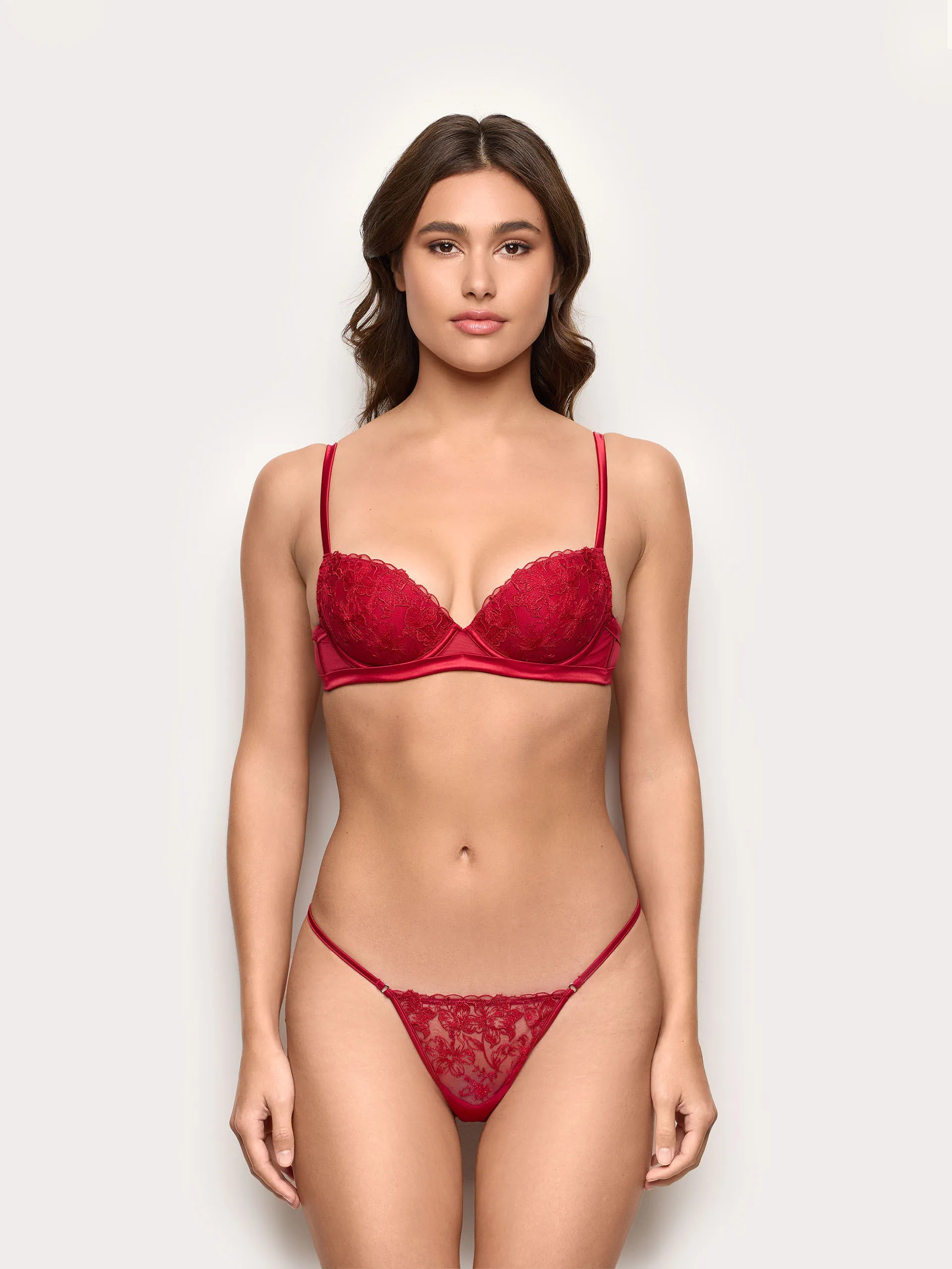 Yamamay_Ruby Red_Adjustable Thong in Red Bloom Embroidered Tulle_IPED184011_909_05