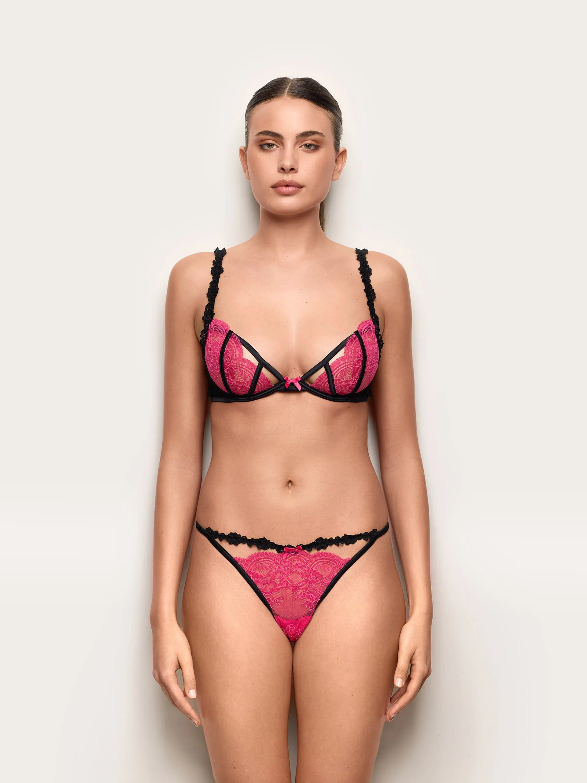 Yamamay_Fuchsia_Thong - Caprice_IPED191010_040_02