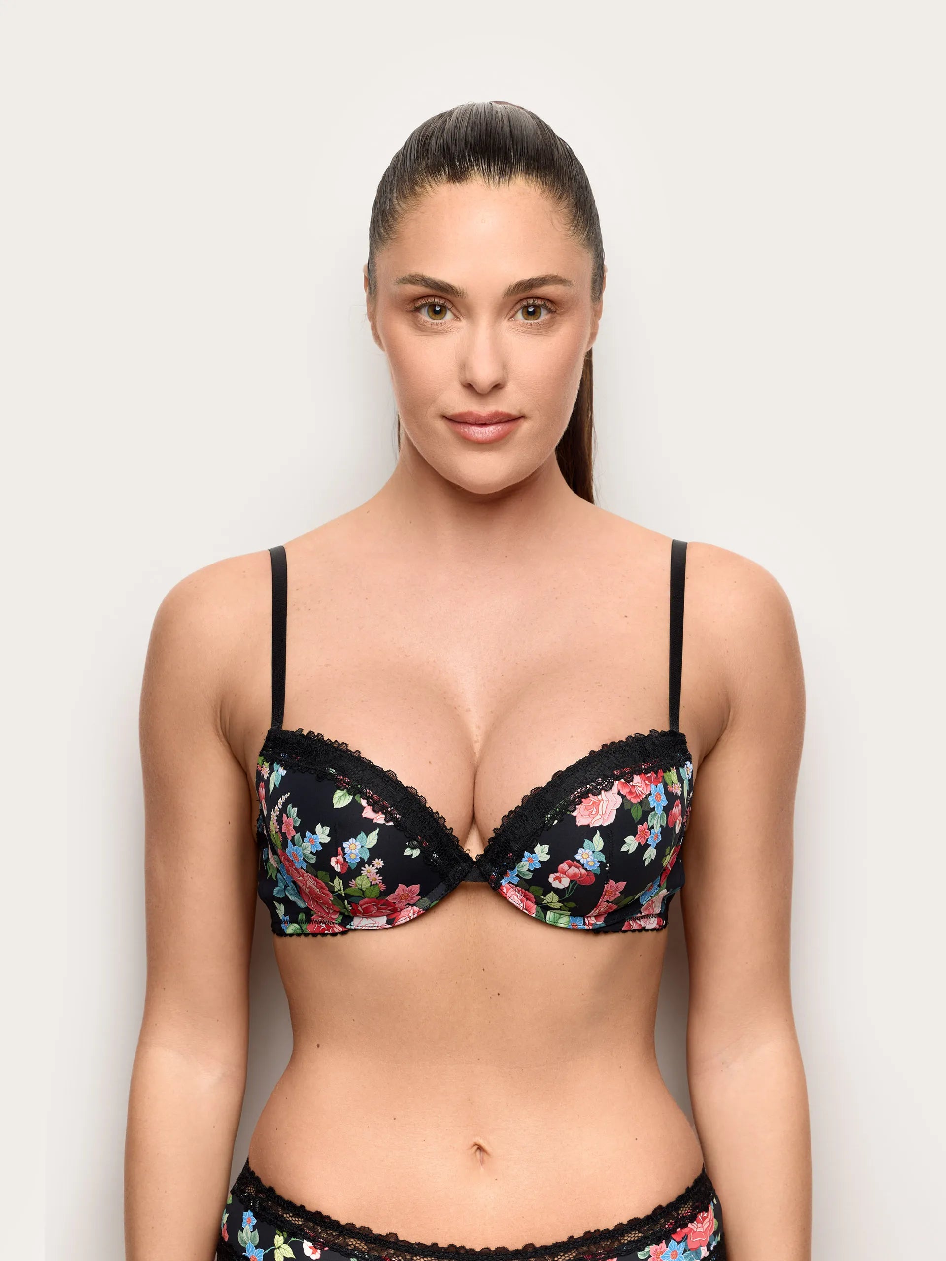 Yamamay_Printed_Push Up Bra - Bouquet_IPUD191012_128_02