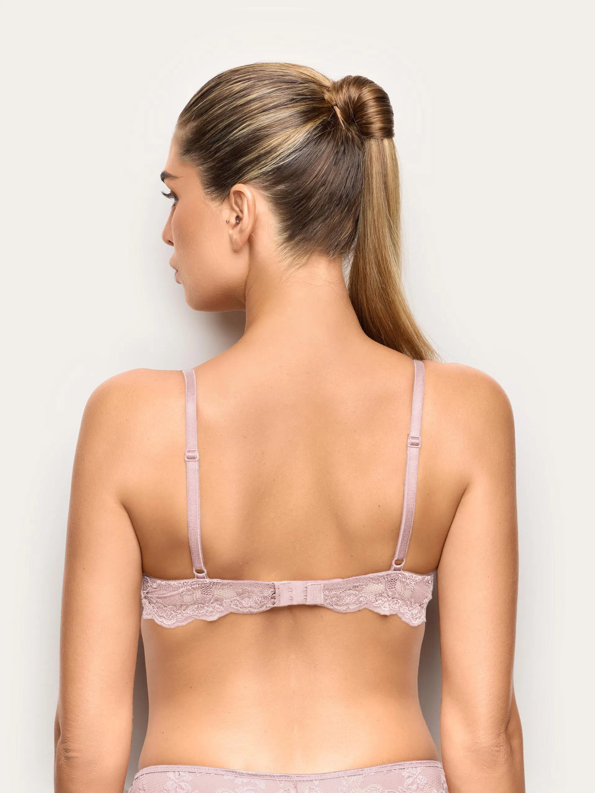 Yamamay CLAY ROSE Women Push Up Bra - Primula Color SKU: IPUD193003_239 Image 04