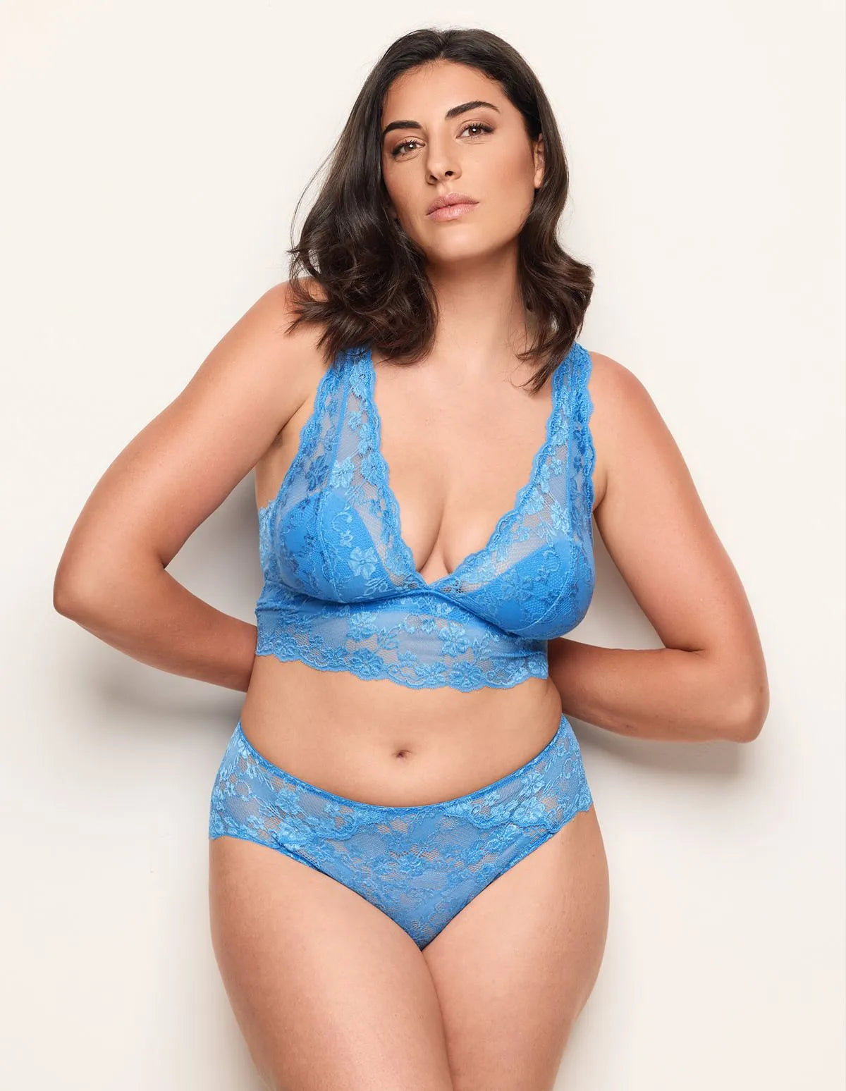 Yamamay_Turquoise_Lace Briefs in Turquoise Ð Primula Color_ISLD183004_103_01