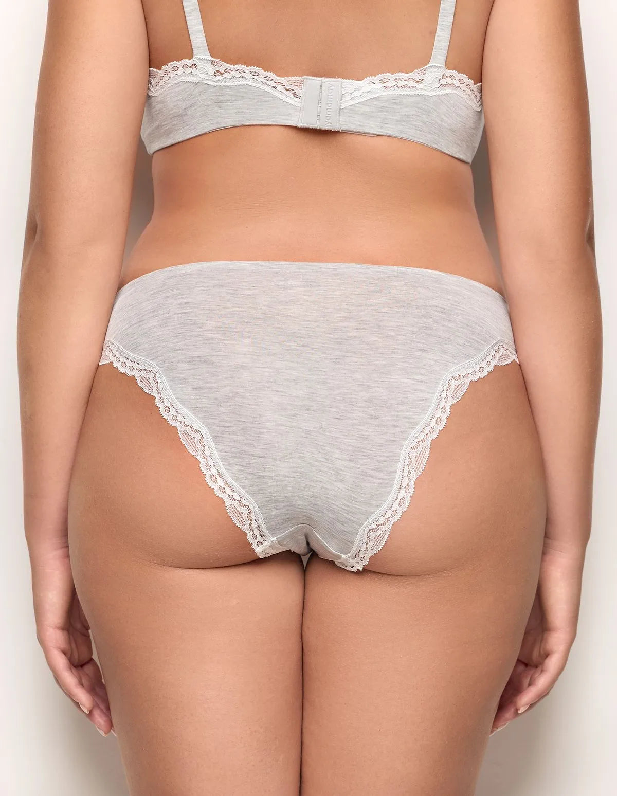 Yamamay_LIGHT MELANGE GREY_Mid-Rise Briefs in Tencelª Modal with Silk Ð Modal/Silk Color_ISLD183022_133_04