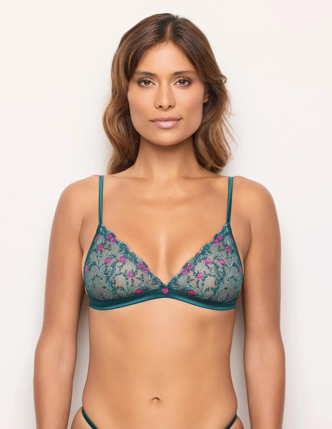 Yamamay_Dark Green_Wireless Triangle Bra in Embroidered Tulle Ð Berry_ITRD183004_121_02