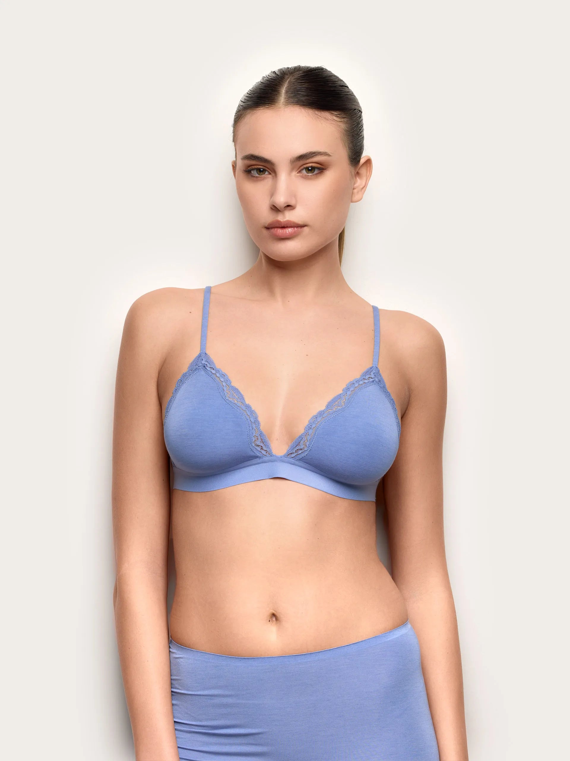 Yamamay_Denim_Unlined Triangle Bra without Underwire in Tencel¨ - Modal/Silk Color_ITRD191003_038_01