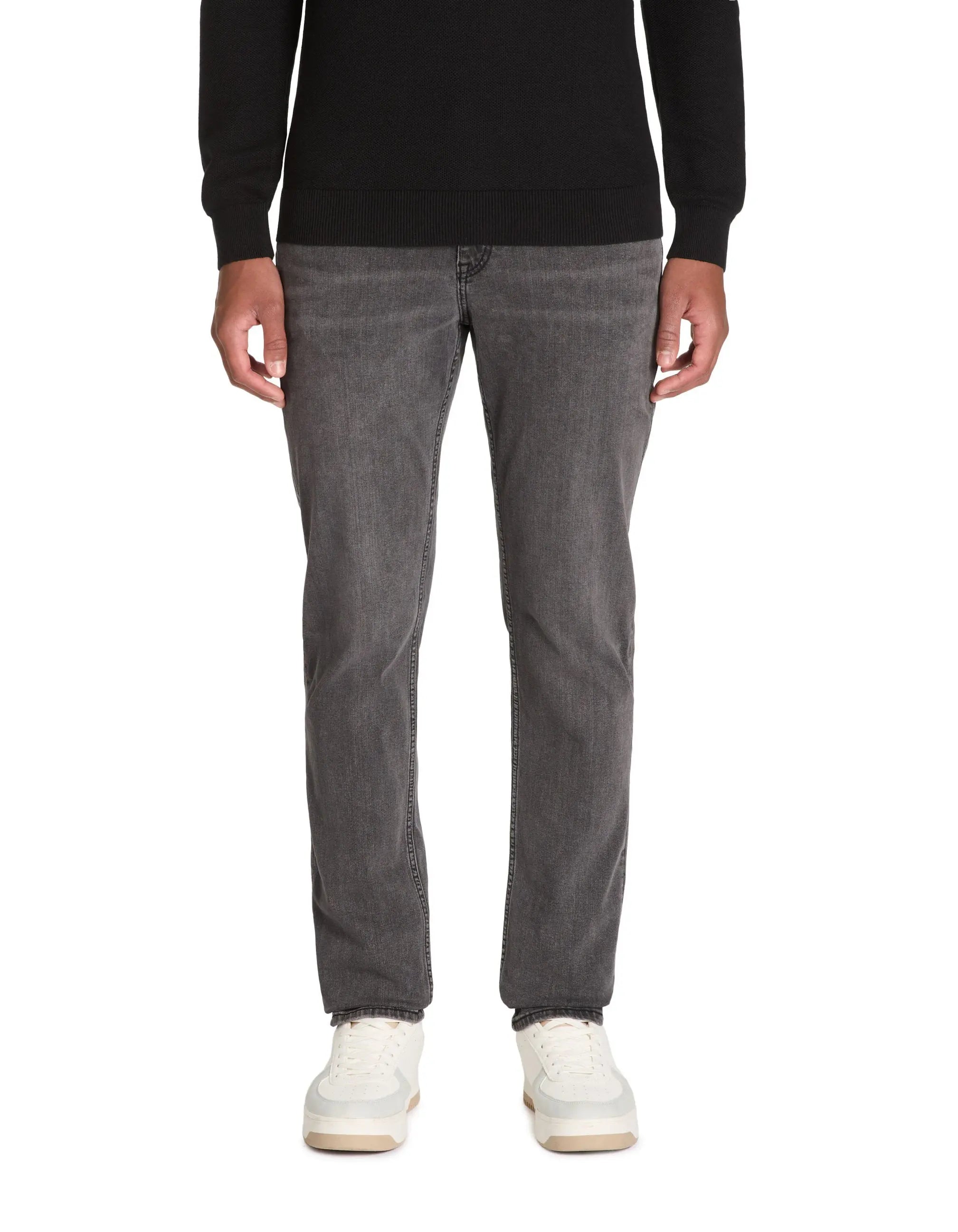Celio_C15 Stretch Cotton Straight Jeans - Grey_JOLESS_GRIS_02