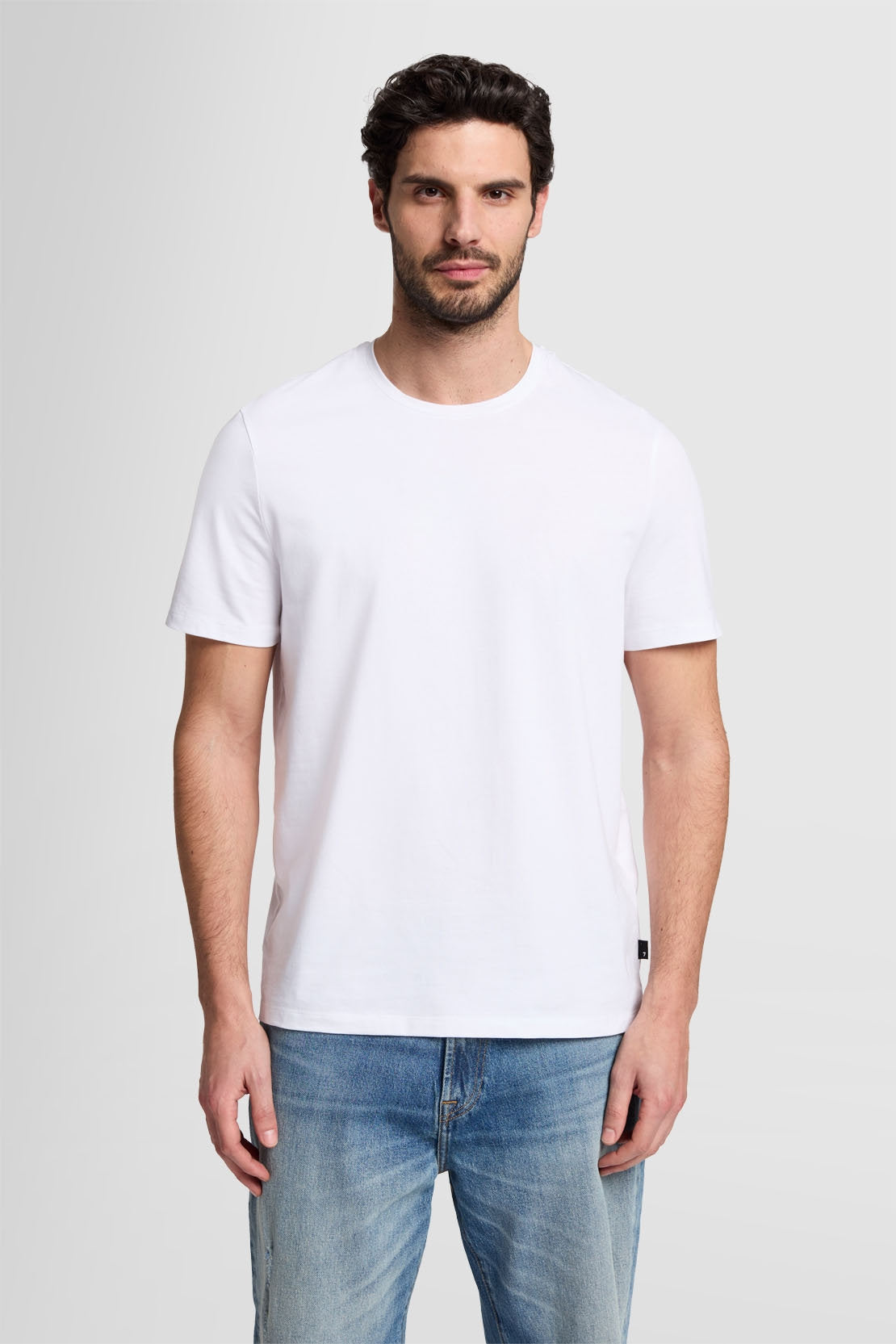 T-Shirt Luxe Performance White_JSIM237LWT_WT_01