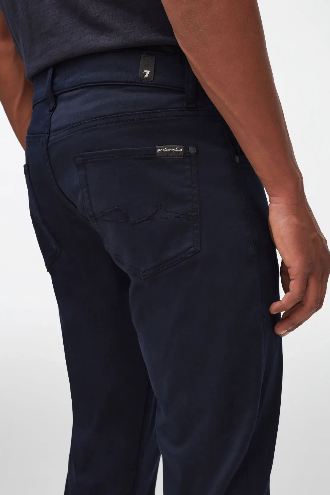Slimmy Tapered Luxe Performance Plus Color Navy_12