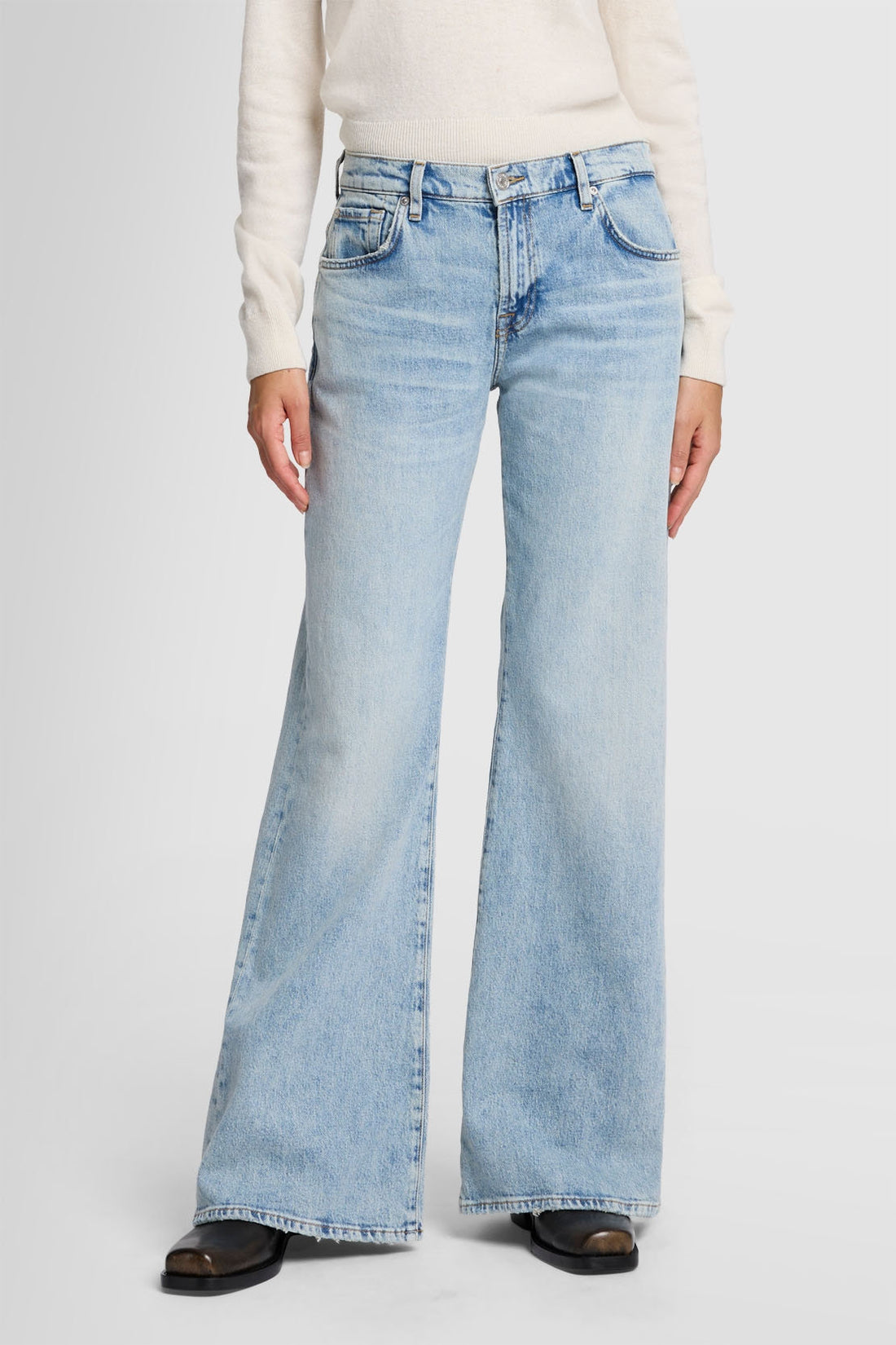 Spencer Flare Sahara with Worn Hem_JSSFC650SH_SH_02