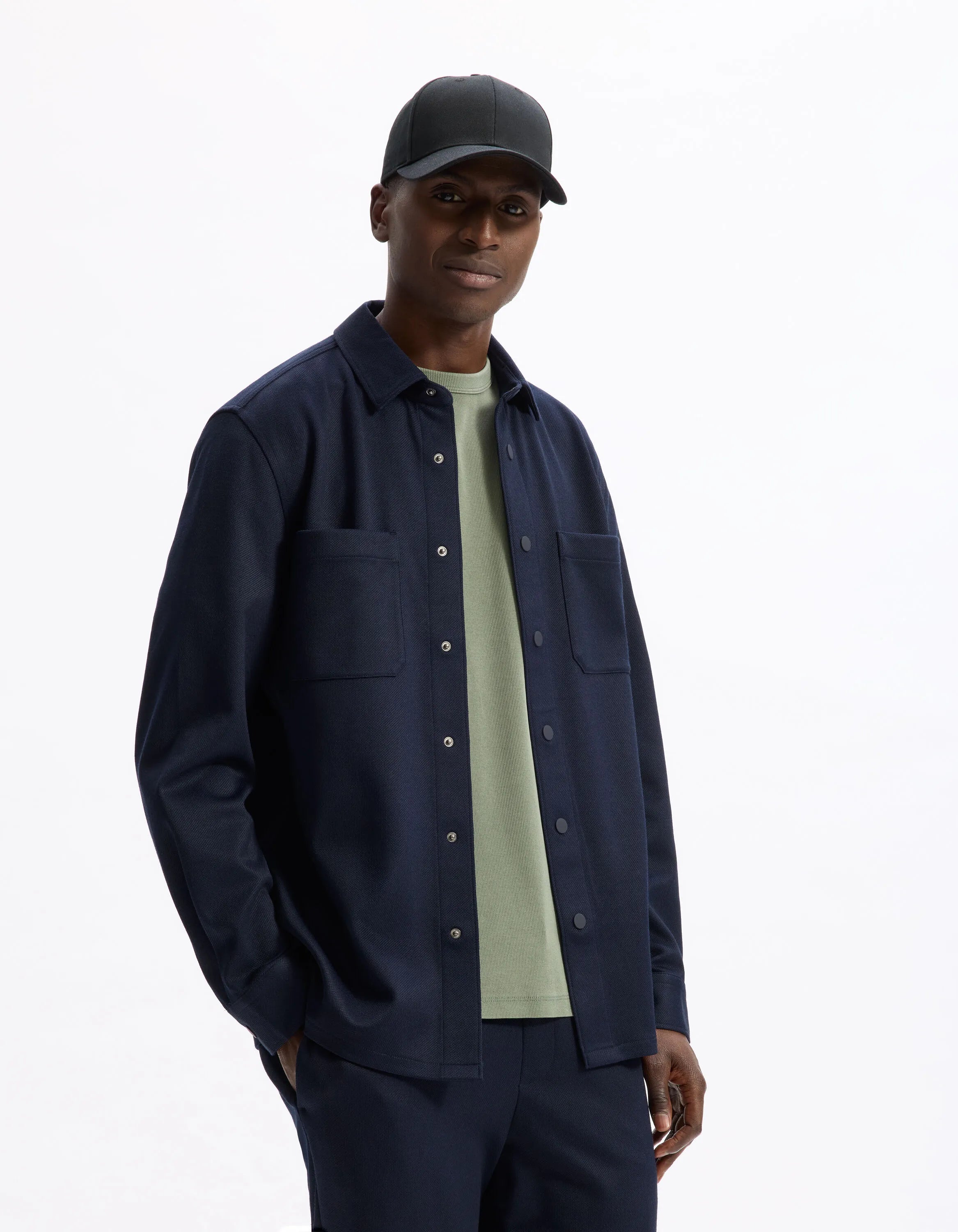Celio_Navy_Textured 2-Pocket Overshirt_LAPOUKI_NAVY_01
