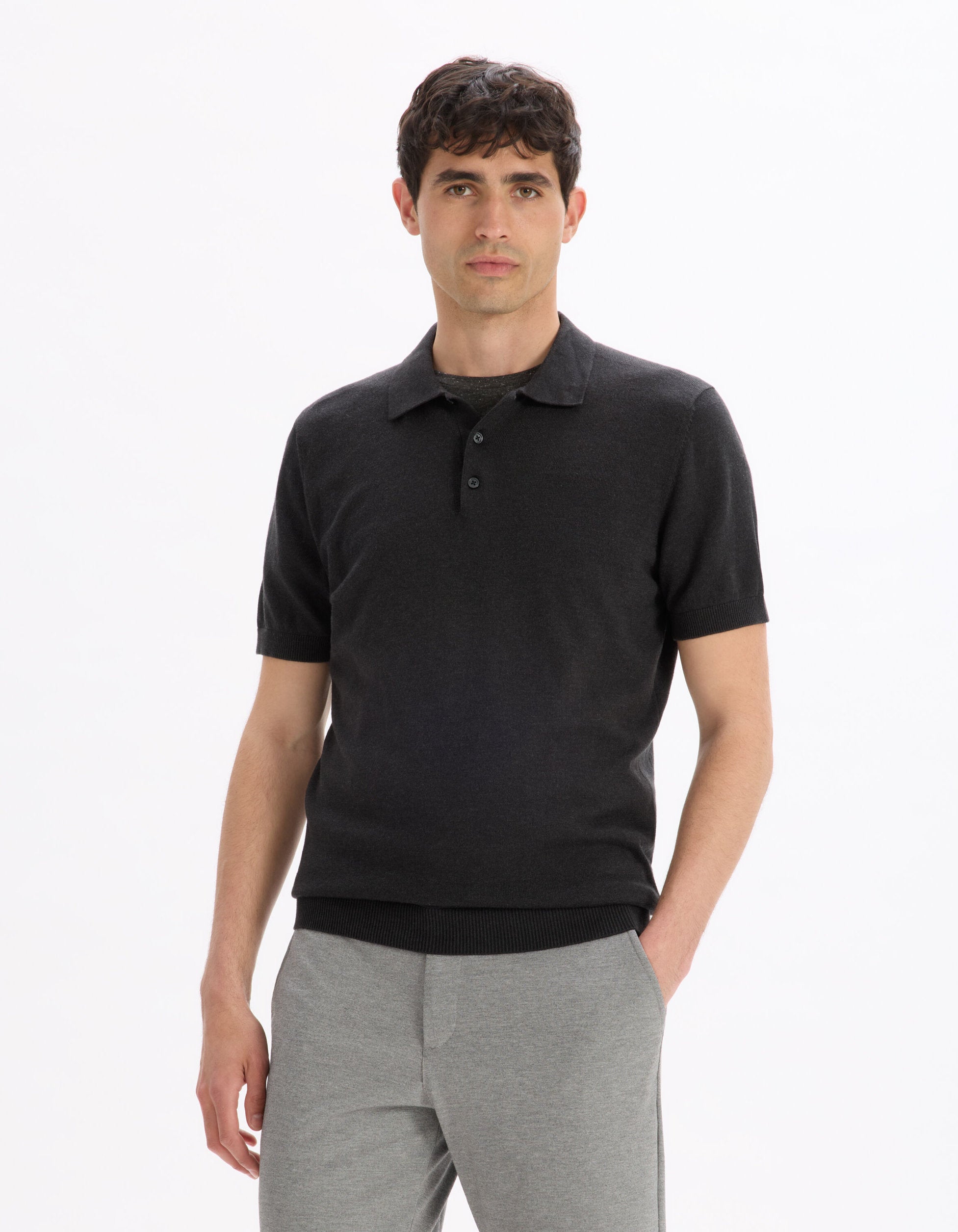 Celio_Black Slim Polo Shirt in Cotton Blend Knit_LECLOVIS_BLACK MEL_02