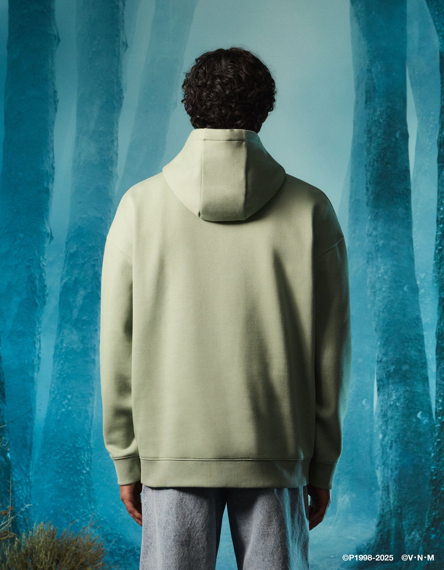 Celio_Hunter X Hunter Green Sweatshirt_LLEHXHSW_GREEN_03