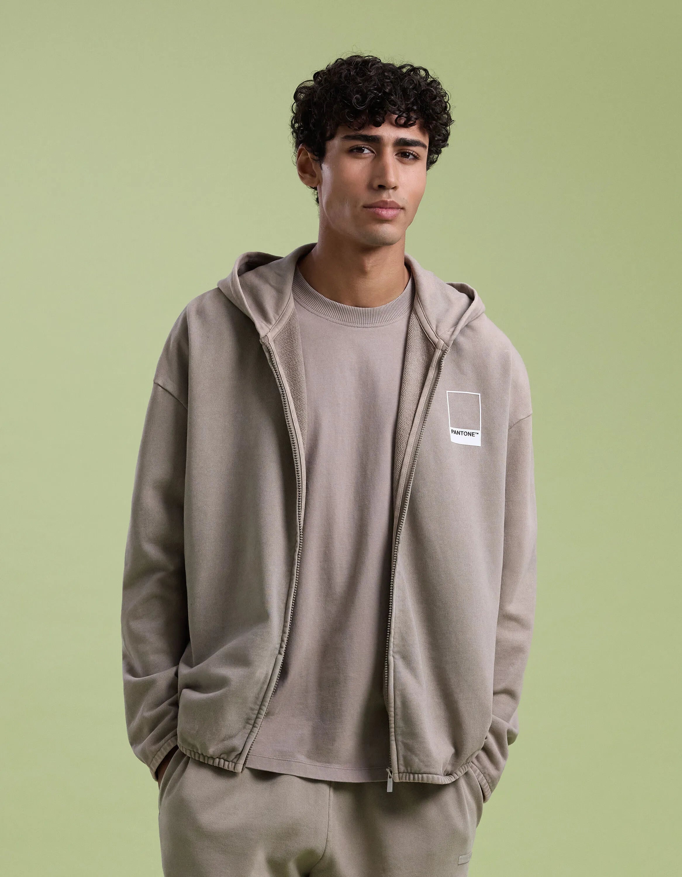 Celio_Brown_Pantone Zip-Up Sweatshirt_LMEPANSWZ_BROWN_08