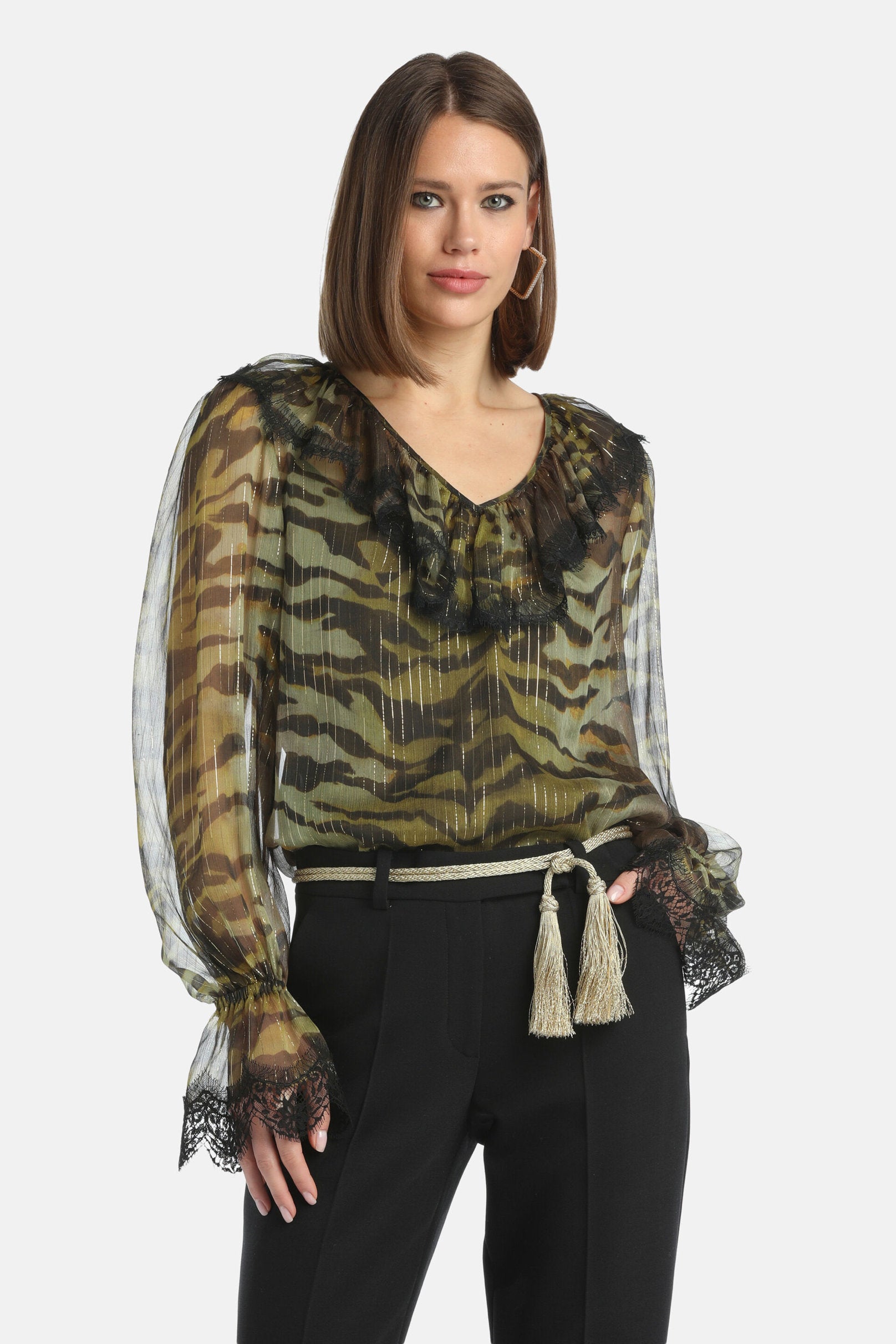 Luisa Spagnoli_Lorenz - Elegant Shirt_LORENZ_3959_01