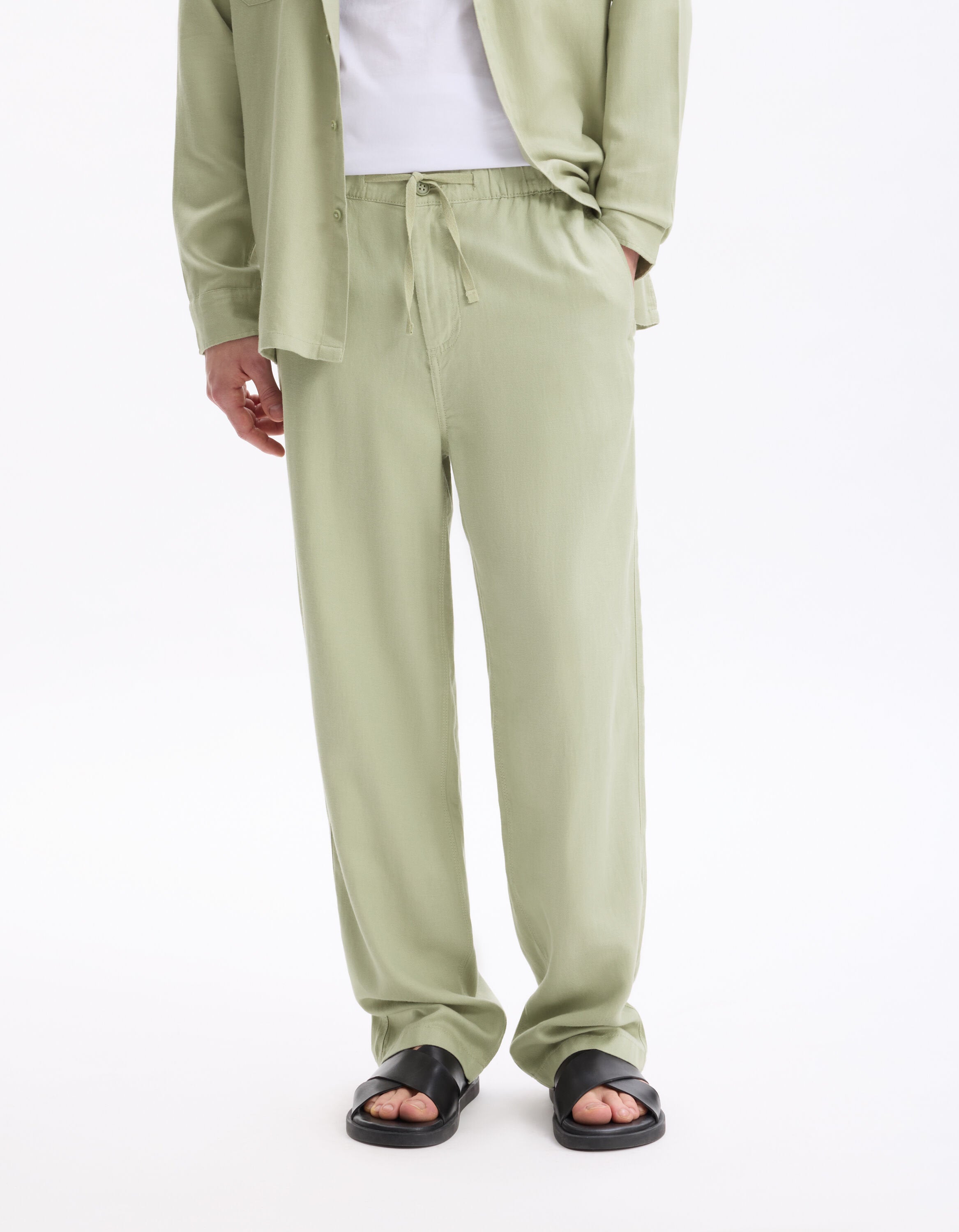 Celio_Green Loose Trousers 100% Cotton Tencel_LOSOFT_SAUGE_01