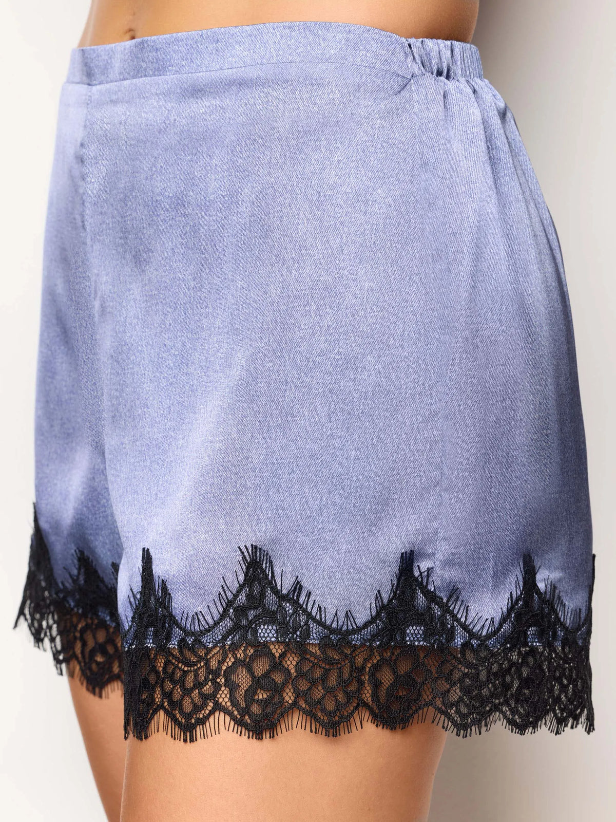 Yamamay PRINTED Women Shorts - Denim Satin SKU: LPBD193009_128 Image 03