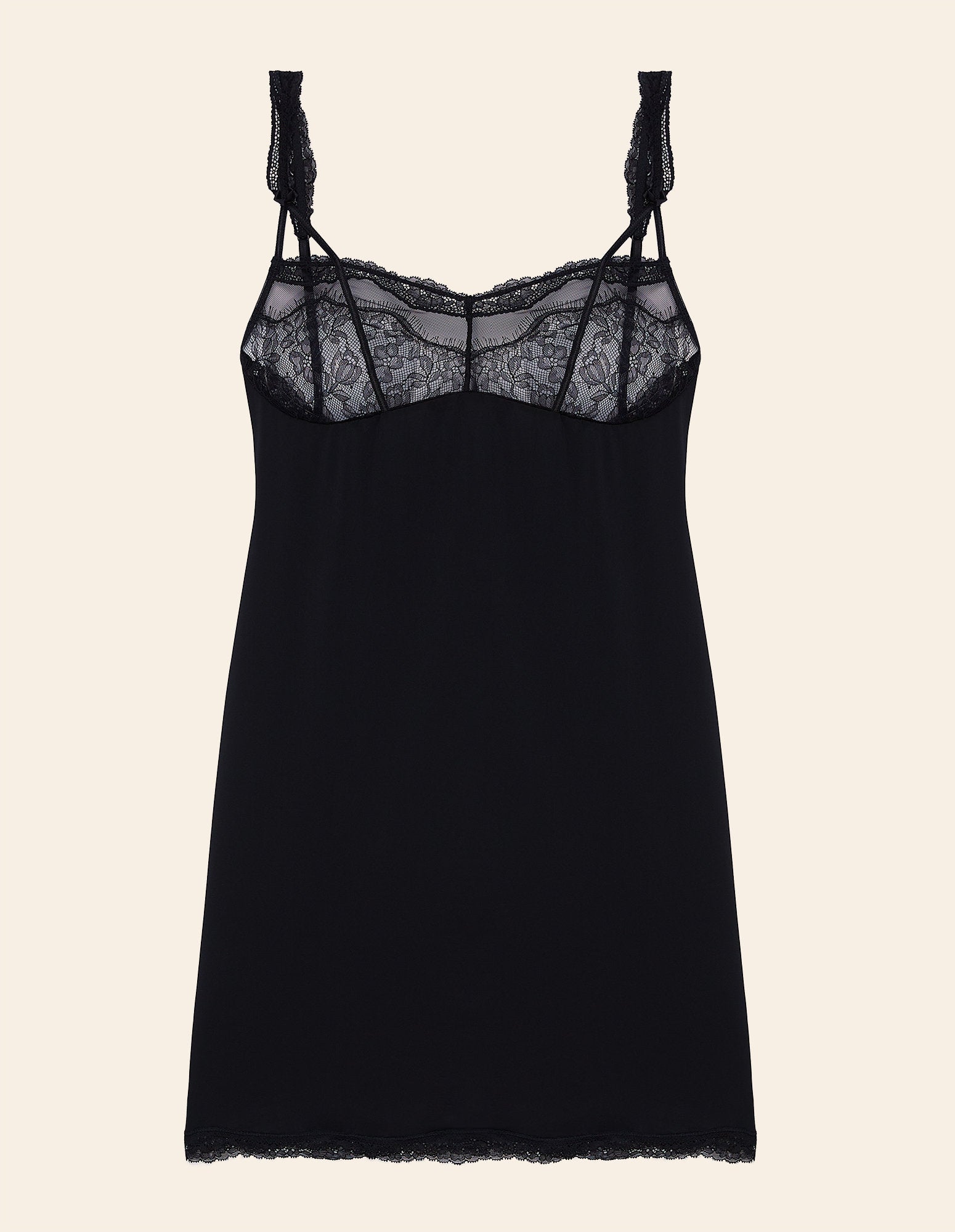 Yamamay_Amelie Short Briefs in Black Microfiber and Lace_LSOD181003_072_04