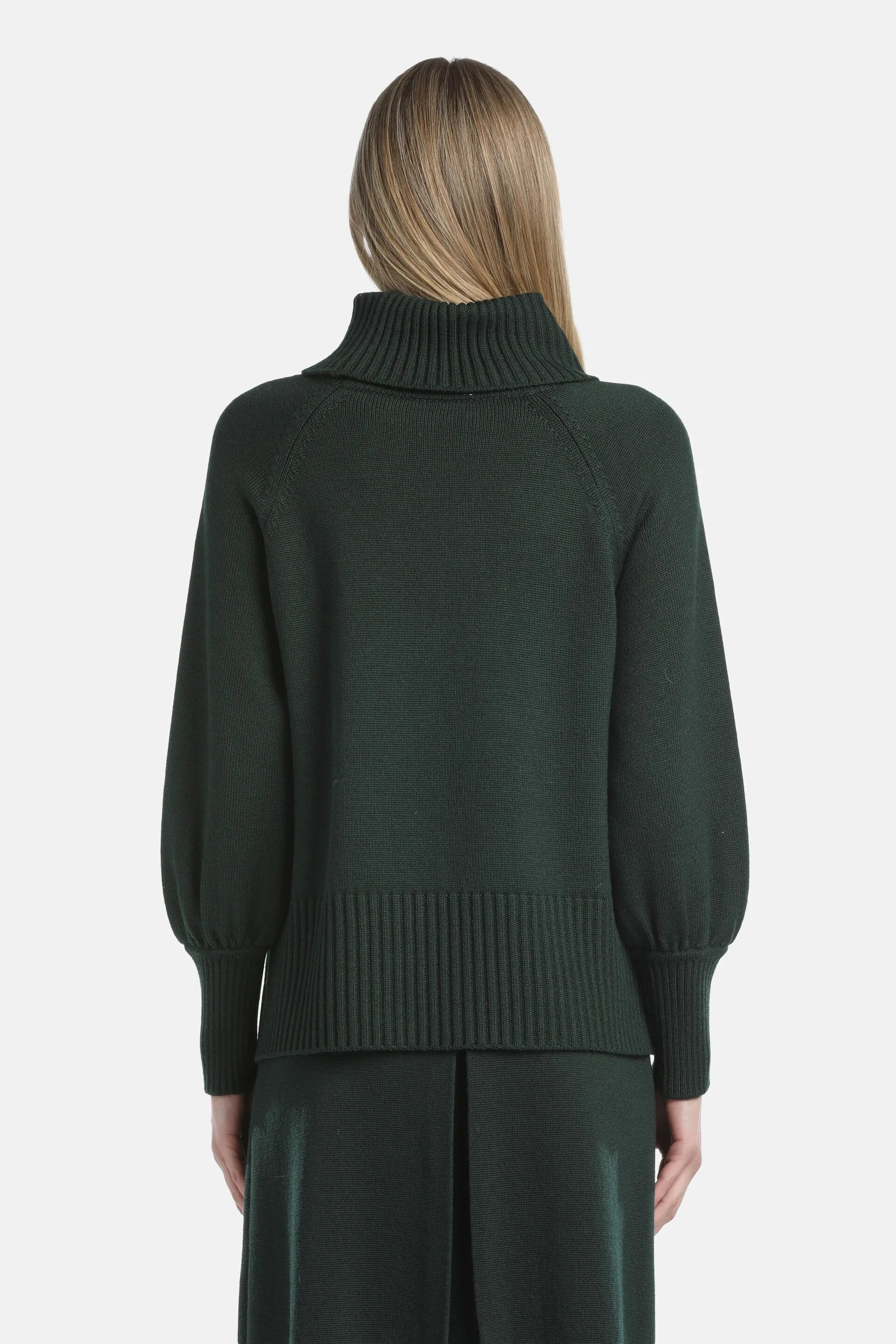 Luisa Spagnoli_Green_Macari - Turtleneck Pullover_MACARI_2050_02