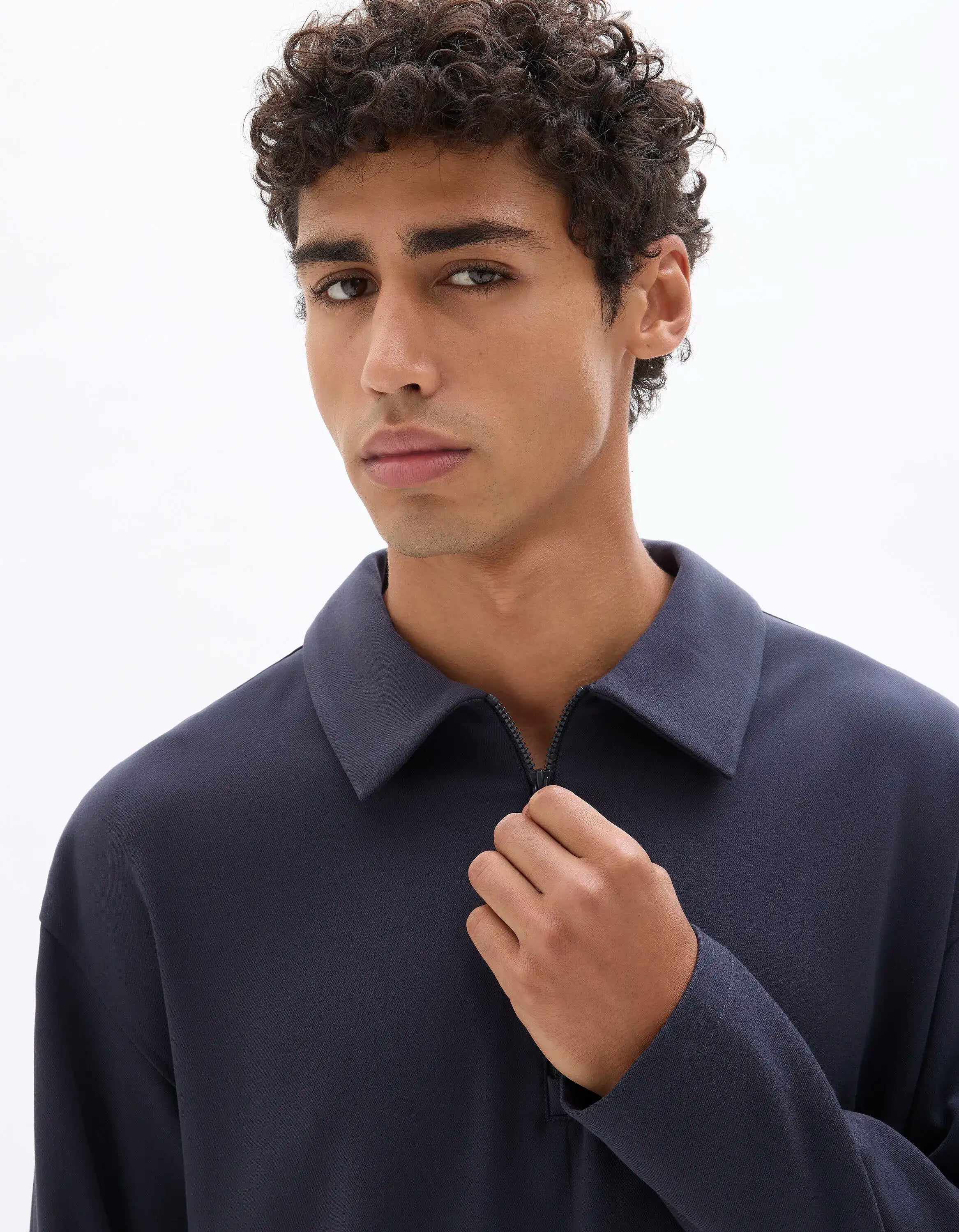 Celio_Navy_Loose Zipped Shirt_MAORA_NAVY_04