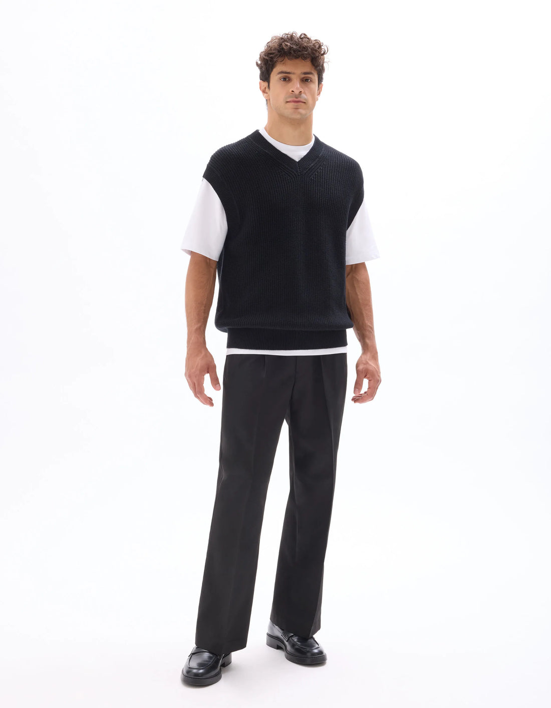 Celio_Black_100% Cotton Pearl Knit V-Neck Sweater_MEAUSTI_BLACK_01