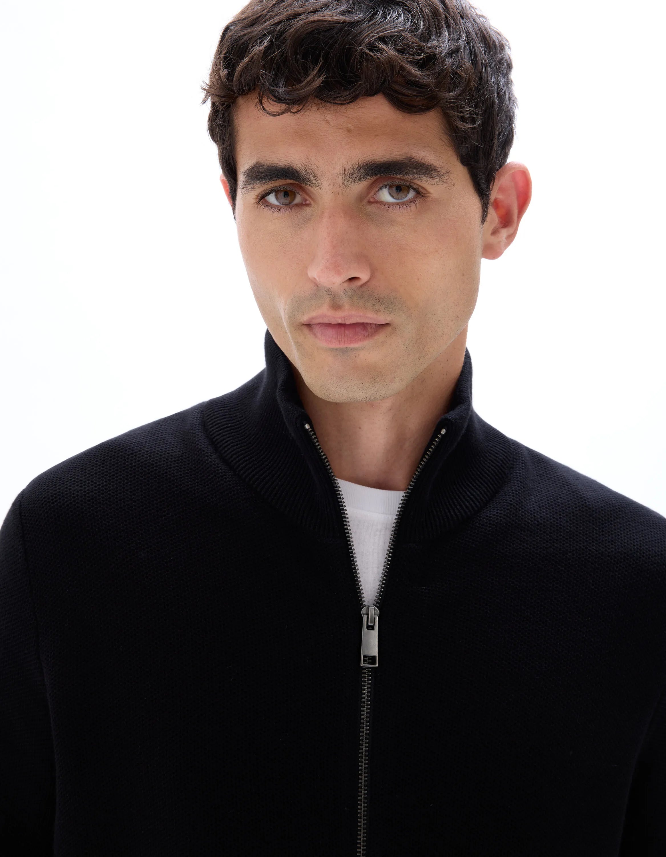 Celio_Black_100% Cotton Zip-Up Cardigan with Trucker Collar_MELIMZIP_BLACK_04