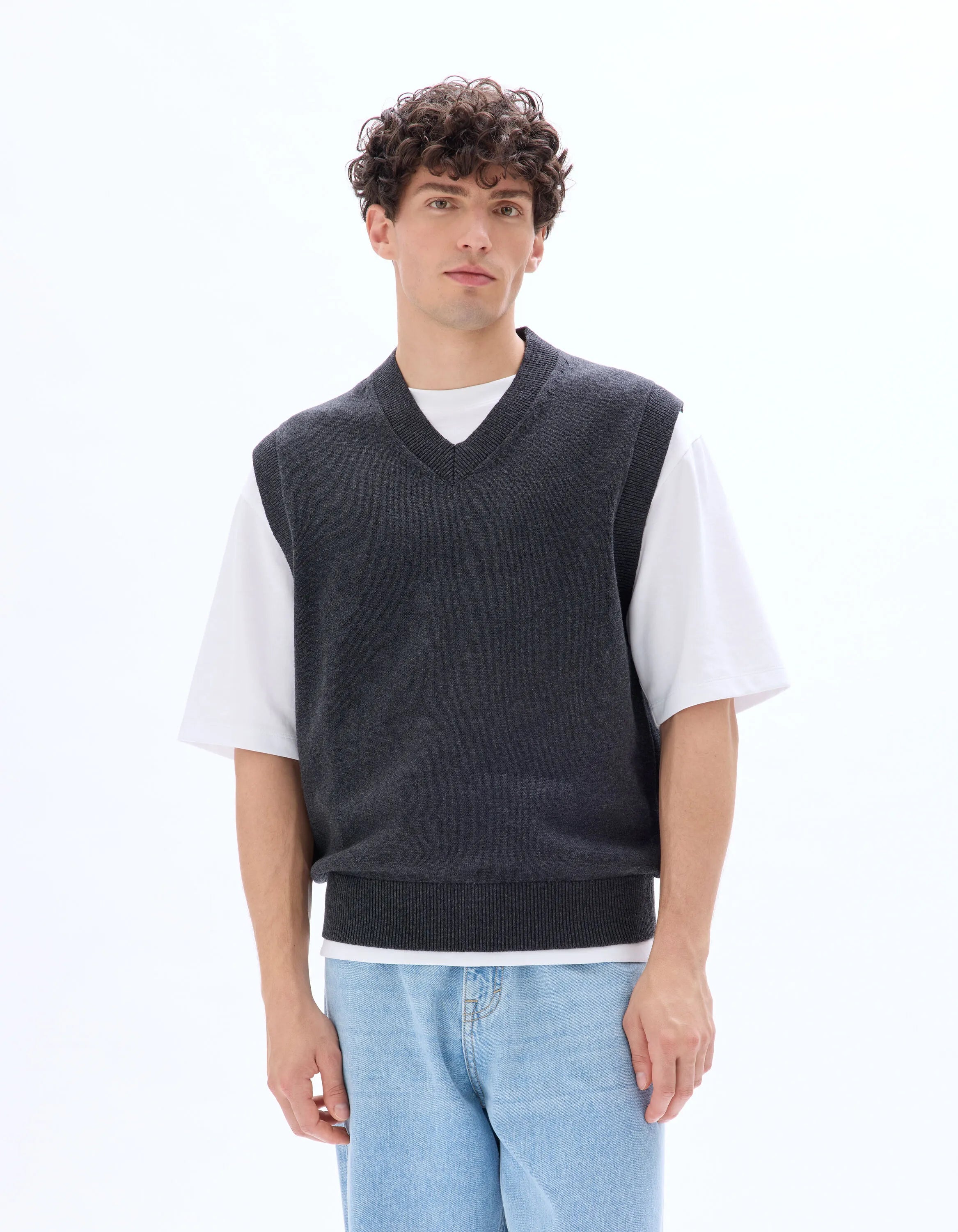 Celio_Anthracite Mel_Sleeveless V-Neck Sweater 100% Cotton_MENIGHT_ANTHRACITE MEL_02