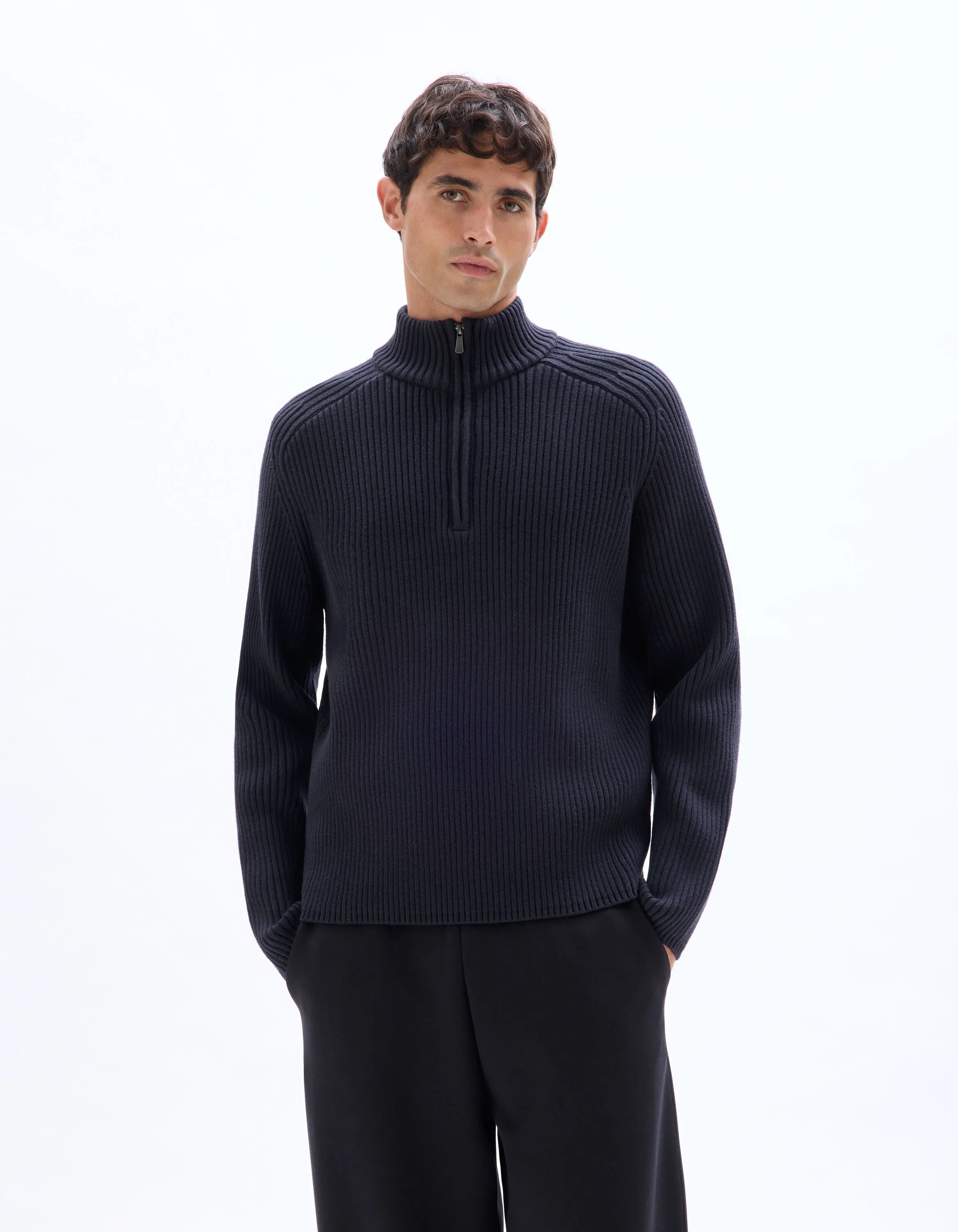 Celio_Blue_Ribbed Knit Crew Neck Sweater - Navy_MERAID_ENCRE_01