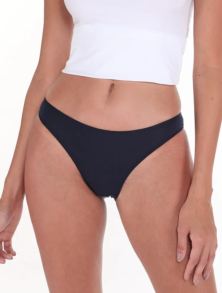 Marie France_Navy_Amelia_MFCAMELIAAVGWAISTSLI_Navy_02