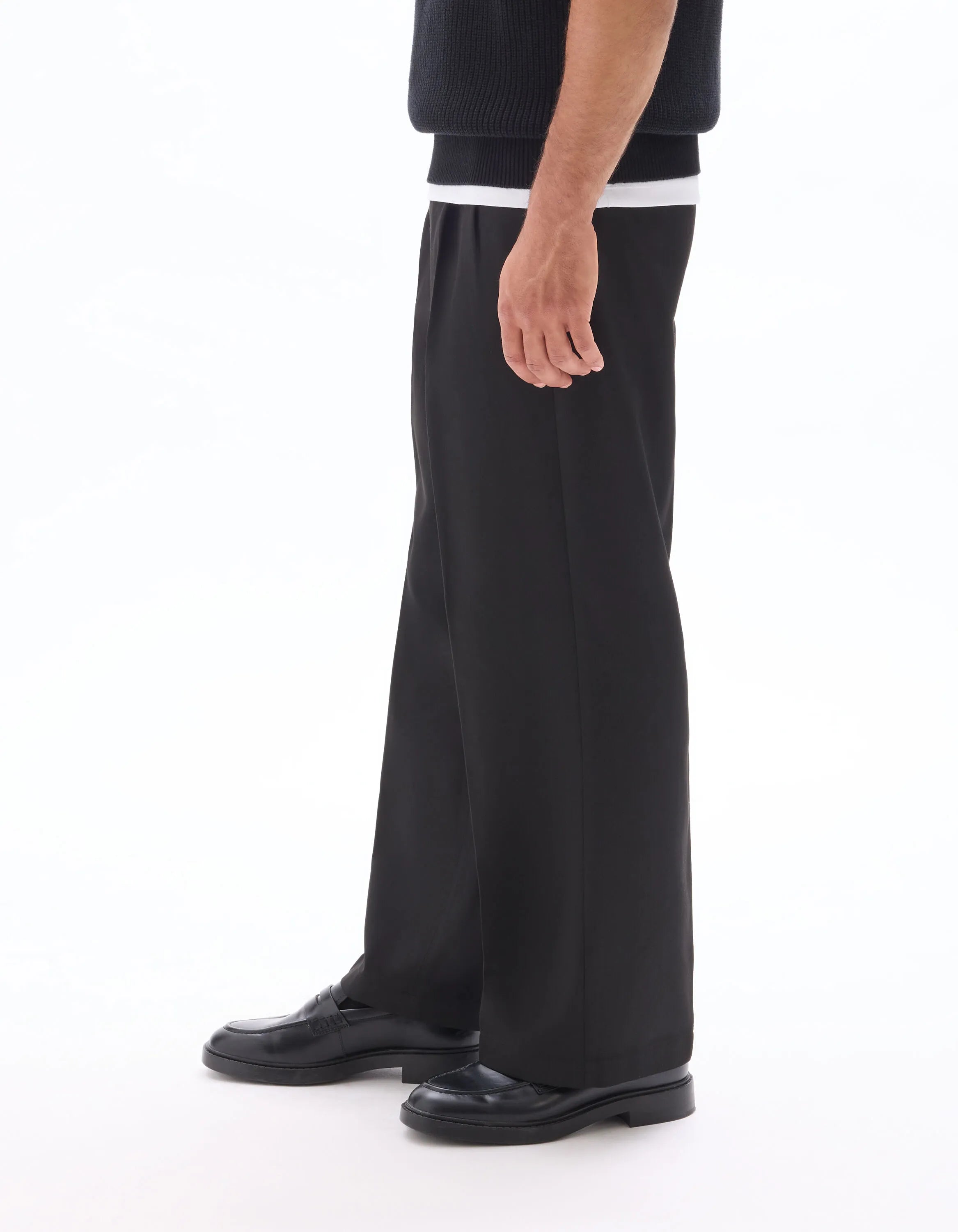 Celio_Black_24H Baggy Loose Pants_MOBIG_BLACK_04