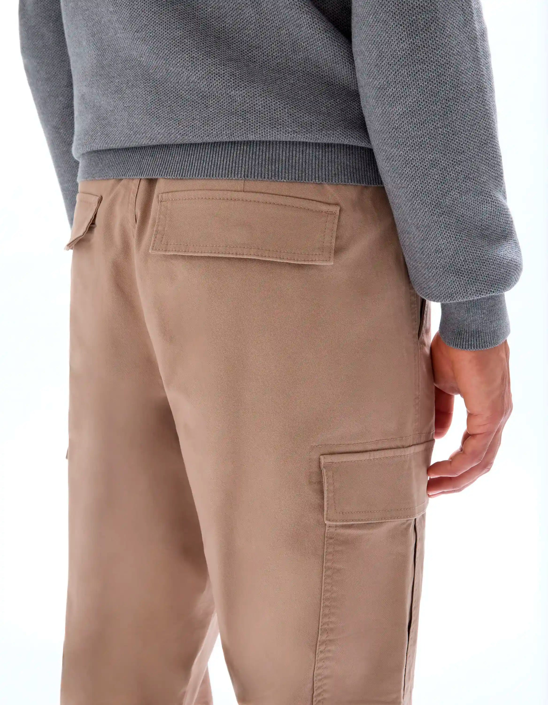 Celio_Beige Clair_Stretch Cotton Straight Cargo Pants_MOCADROI_BEIGE CLAIR_05