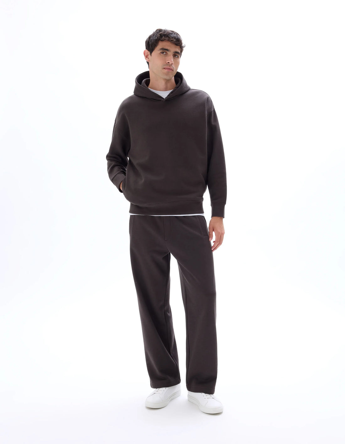 Celio_Faux Noir_Oversized Jogging Pants_MODROI_FAUX NOIR_01