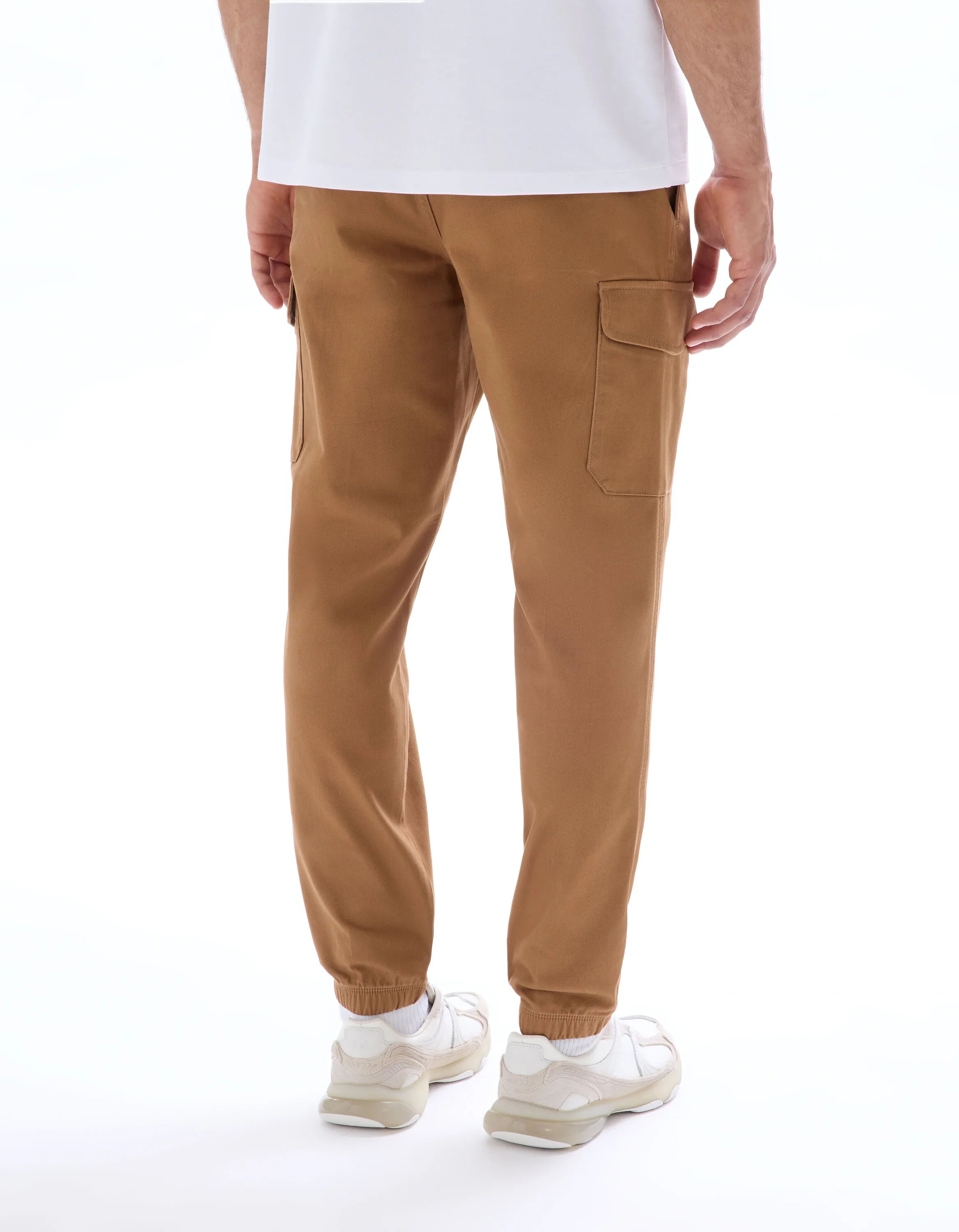 Celio_Caramel_Straight Stretch Cotton Cargo Pants_MOGO_CARAMEL_03