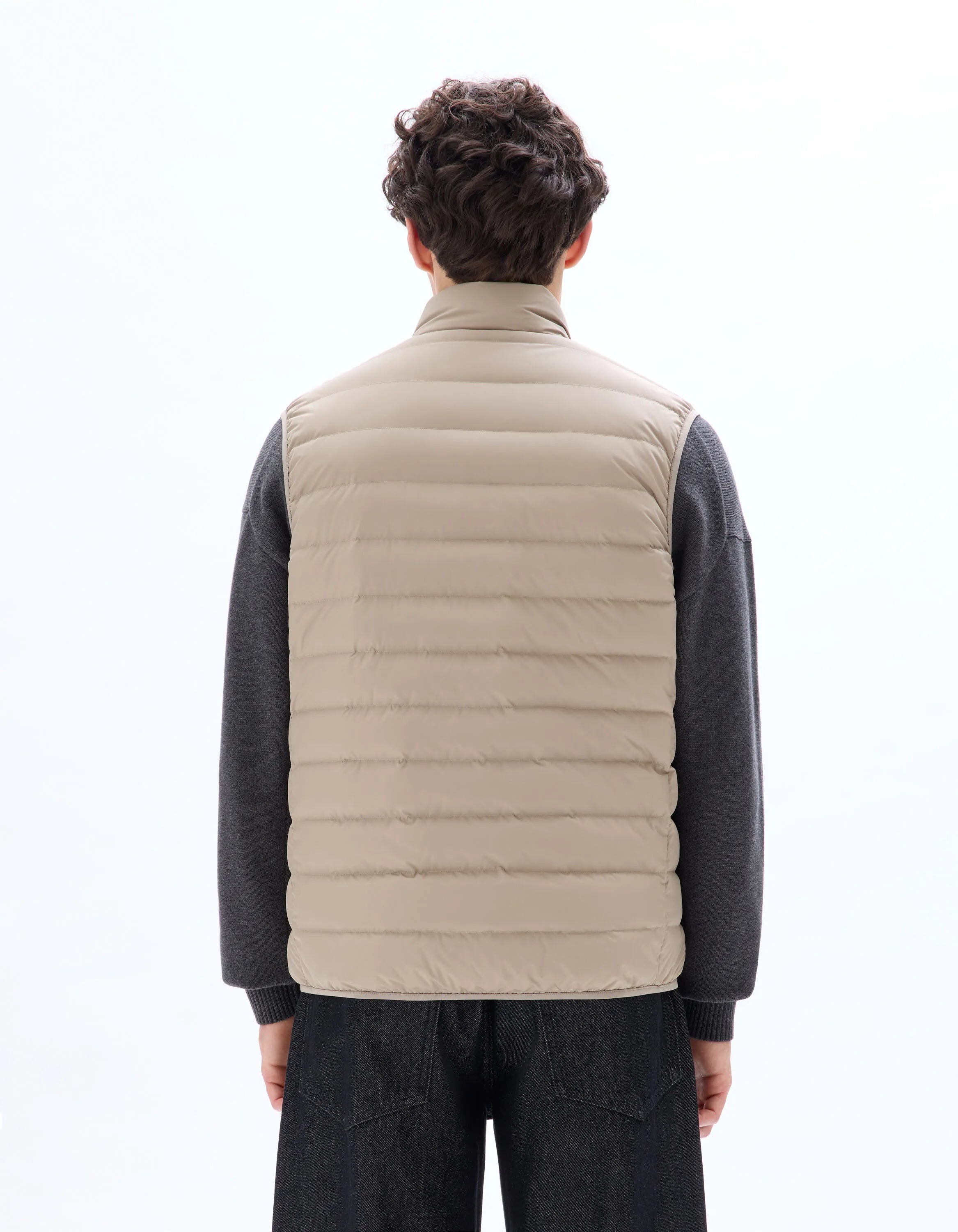Celio_Beige_Lightweight Sleeveless Down Jacket_MULIGHTSL_BEIGE_03