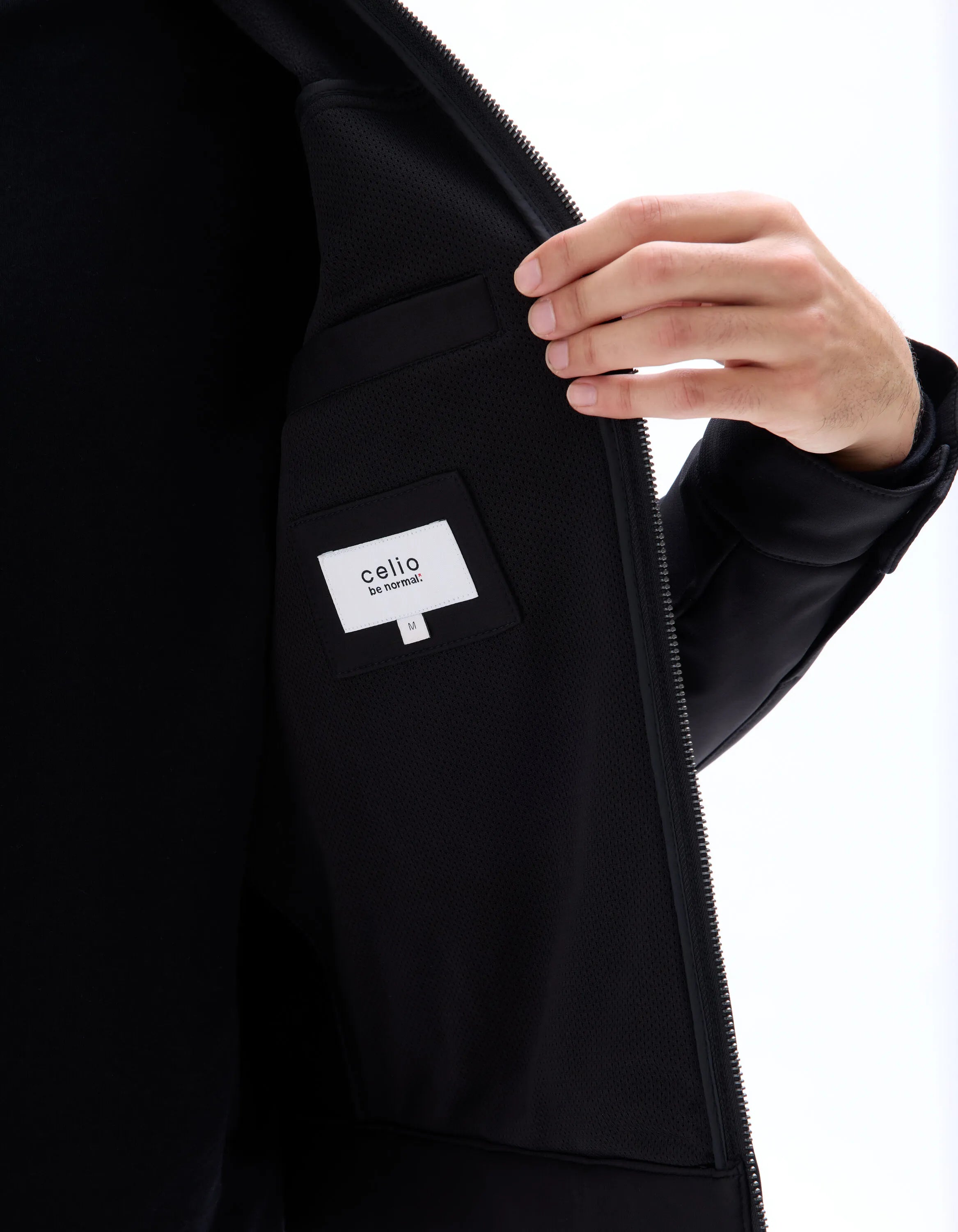 Celio_Black_Softshell Jacket with Stand-Up Collar_MUPRADO_BLACK_05