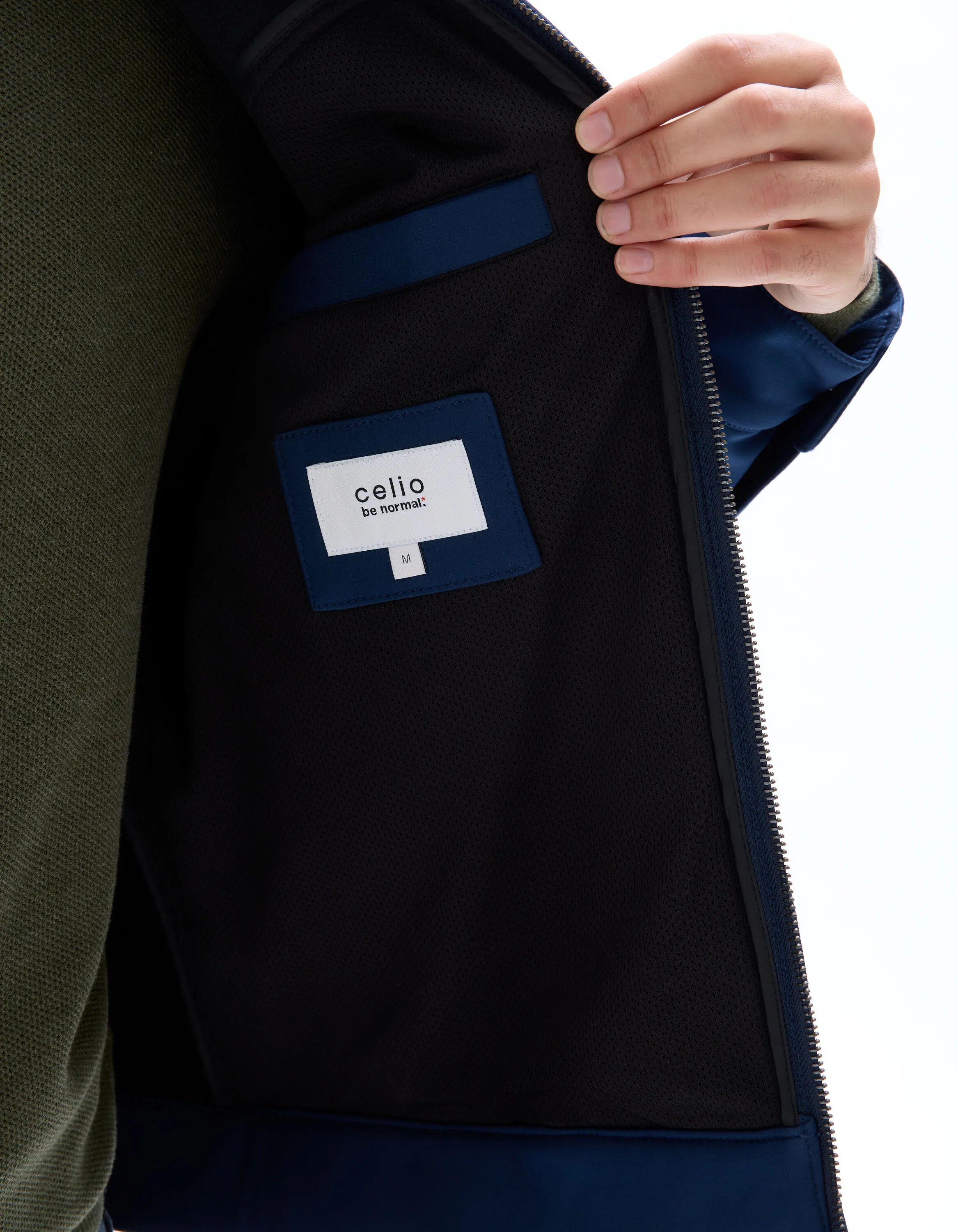 Celio_Dark Blue_Softshell Jacket with Stand-Up Collar_MUPRADO_DARK BLUE_05